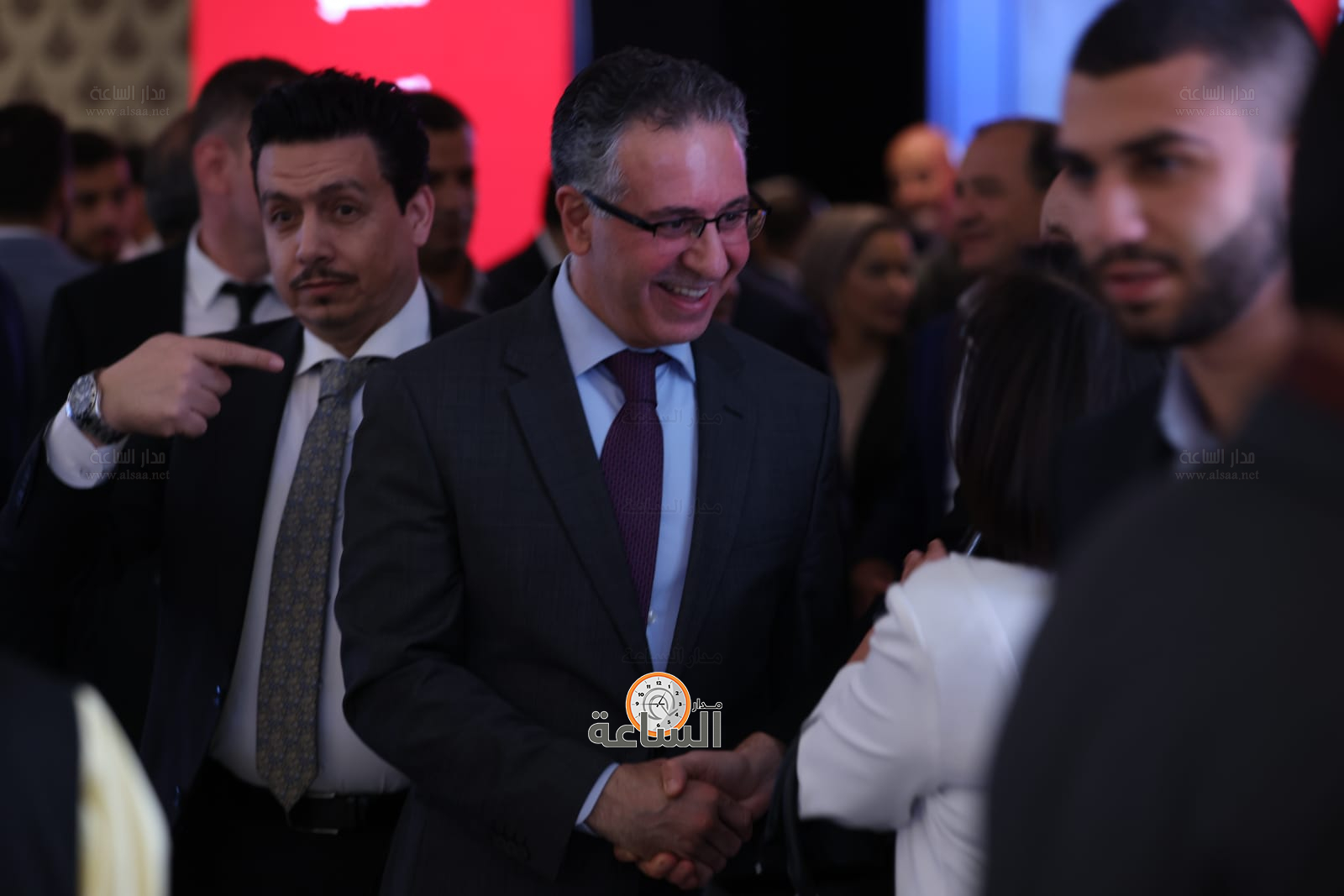 Madar Al-Saa Images 0.38997949881615457