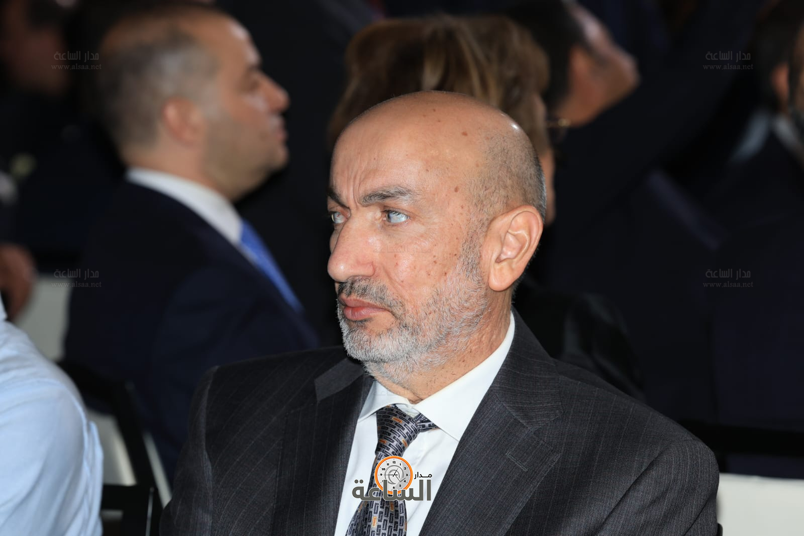 Madar Al-Saa Images 0.98006785197221