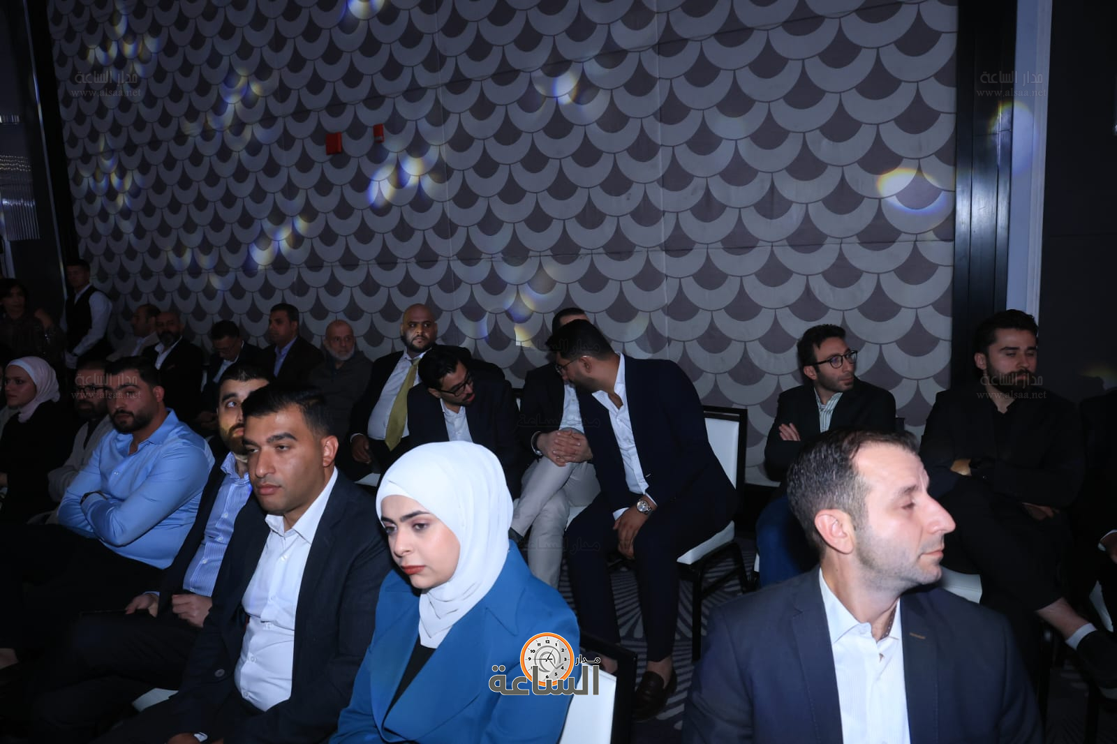 Madar Al-Saa Images 0.8876256666800382