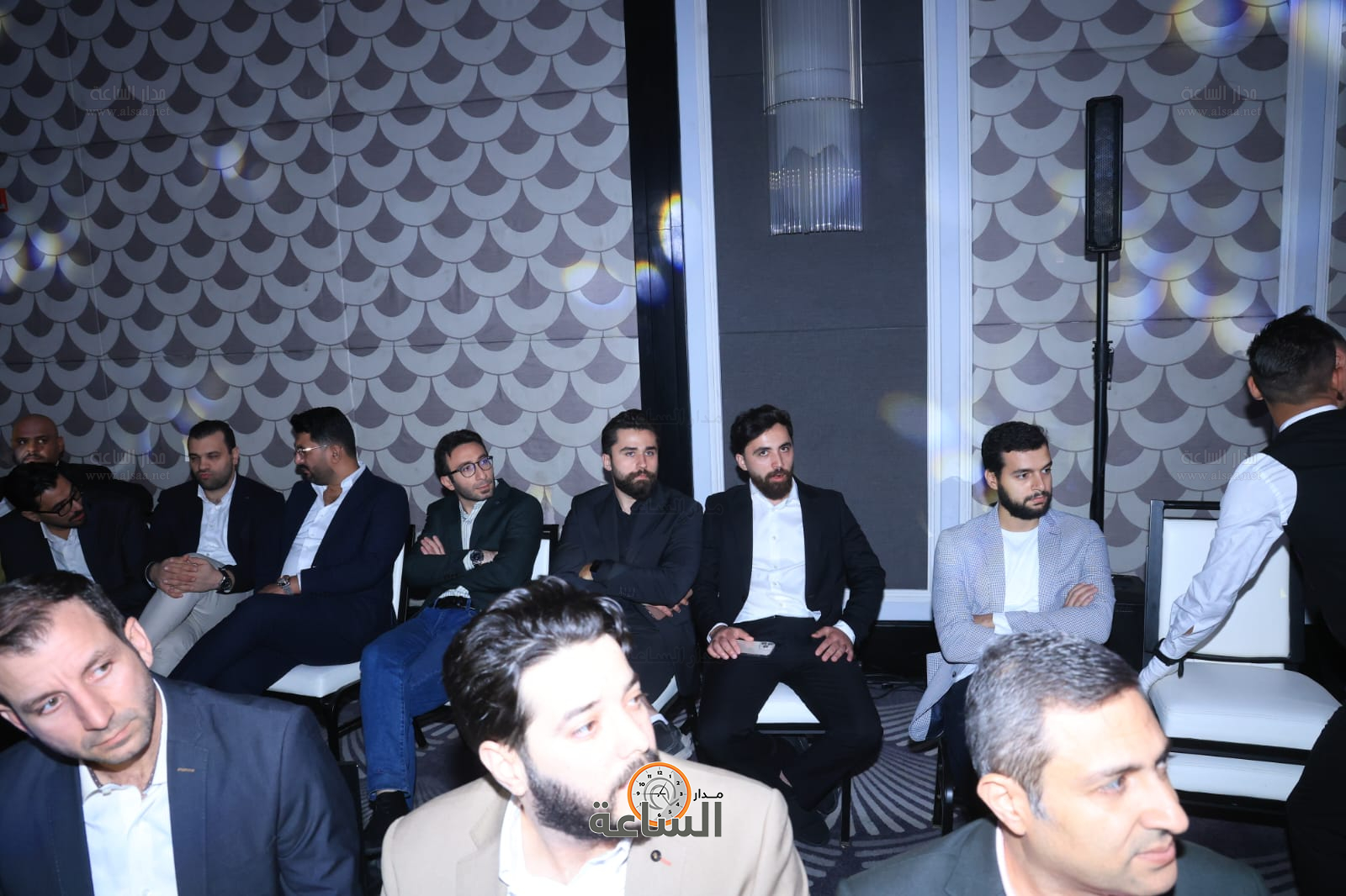 Madar Al-Saa Images 0.02098717026841046