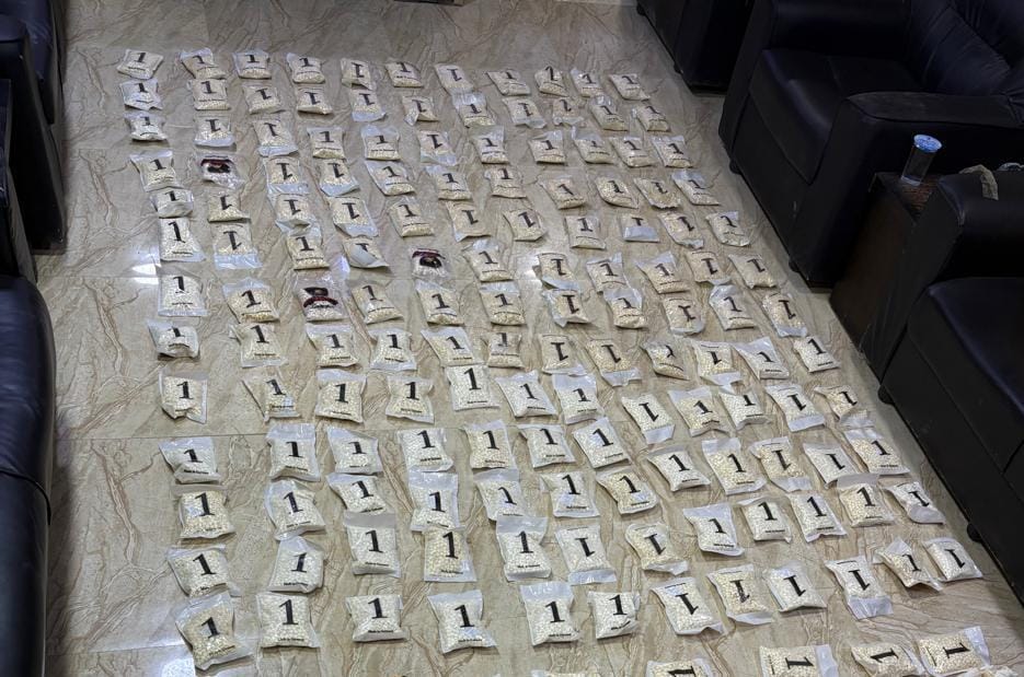 Madar Al-Saa Images 0.36518297022622204