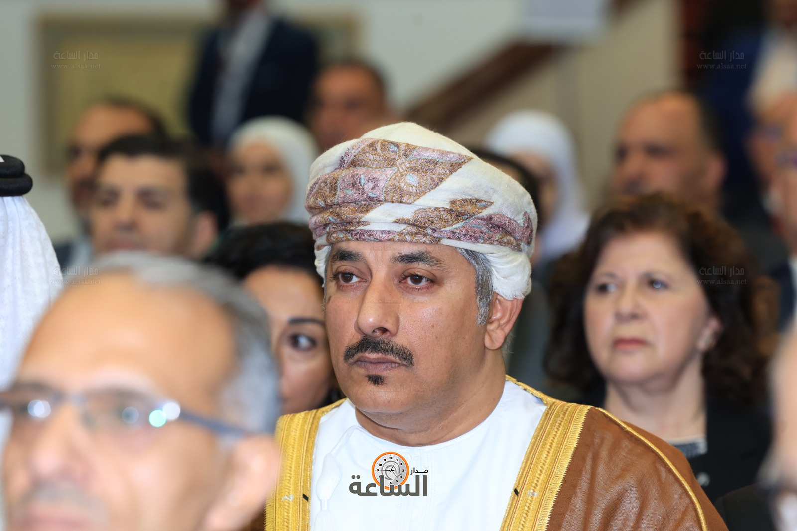 Madar Al-Saa Images 0.4247080625516726