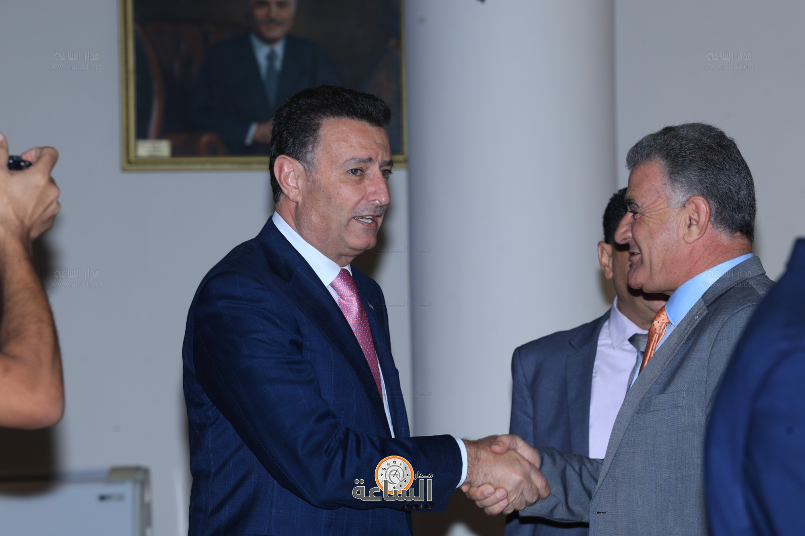 Madar Al-Saa Images 0.8333019851461062