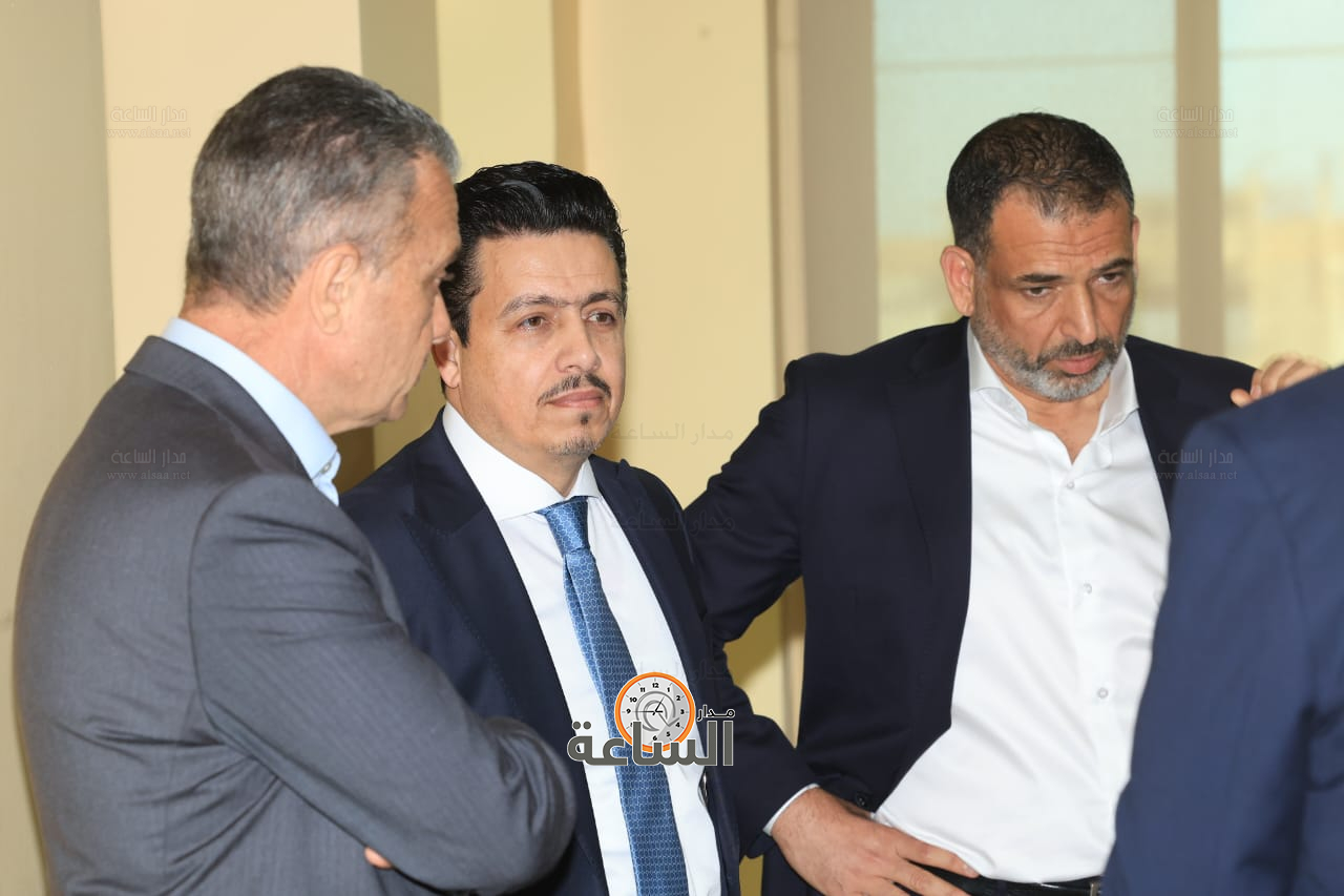 Madar Al-Saa Images 0.9789497879788371