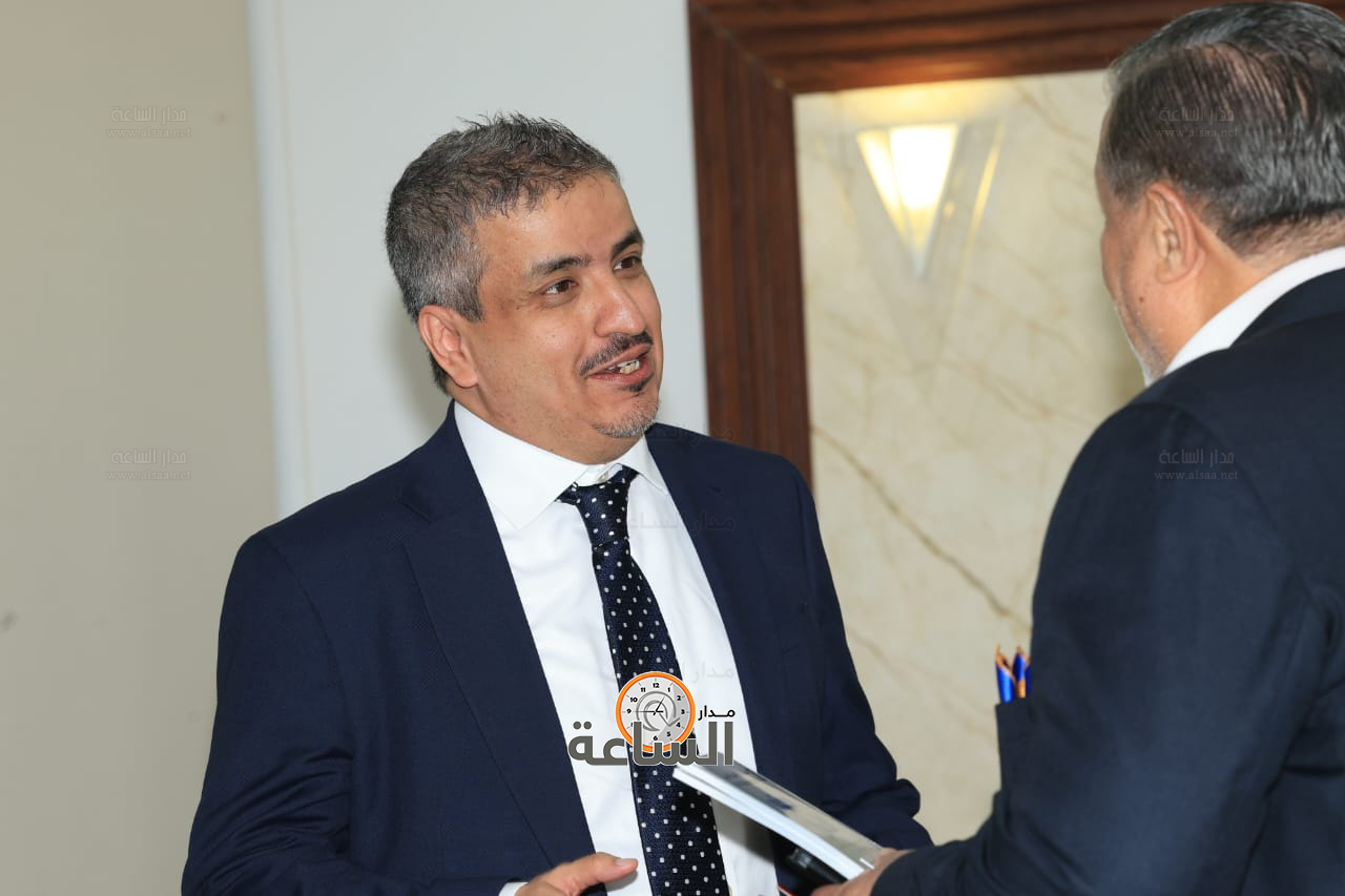 Madar Al-Saa Images 0.3178177355568691