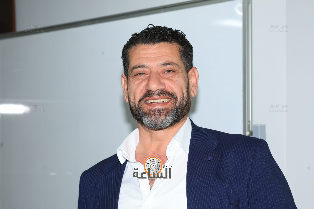 Madar Al-Saa Images 0.9742412618576651