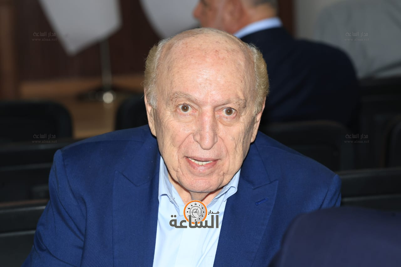 Madar Al-Saa Images 0.8329351529076253