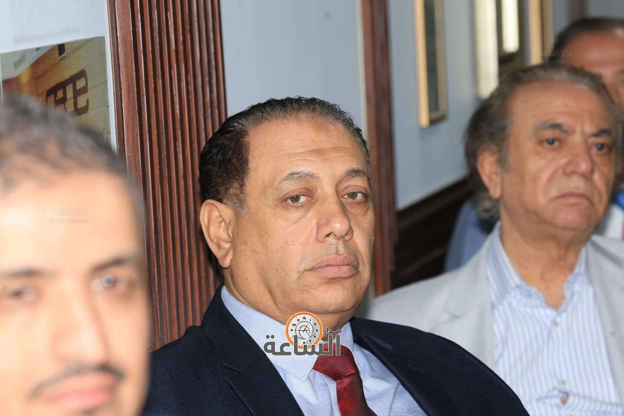 Madar Al-Saa Images 0.5124950688319381