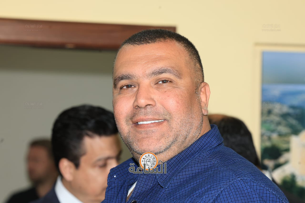 Madar Al-Saa Images 0.6908882394501489