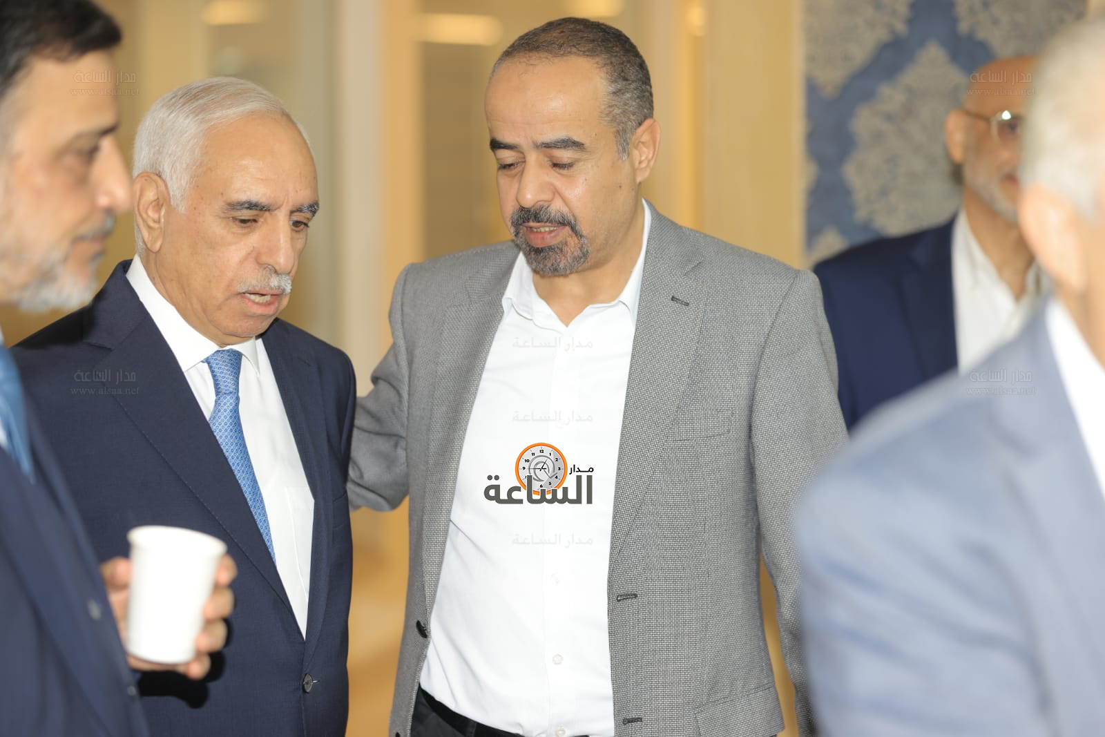 Madar Al-Saa Images 0.3941898780479196