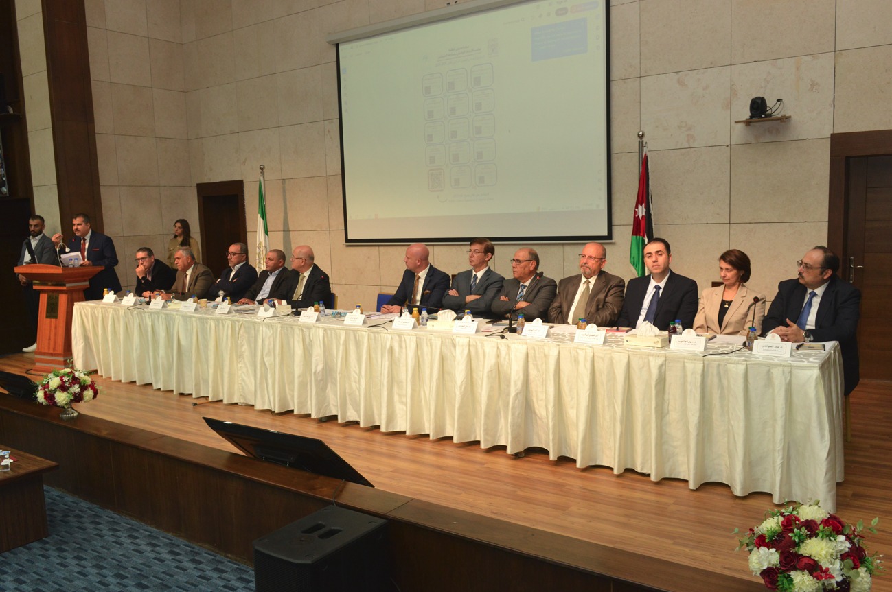 Madar Al-Saa Images 0.6725182624402123