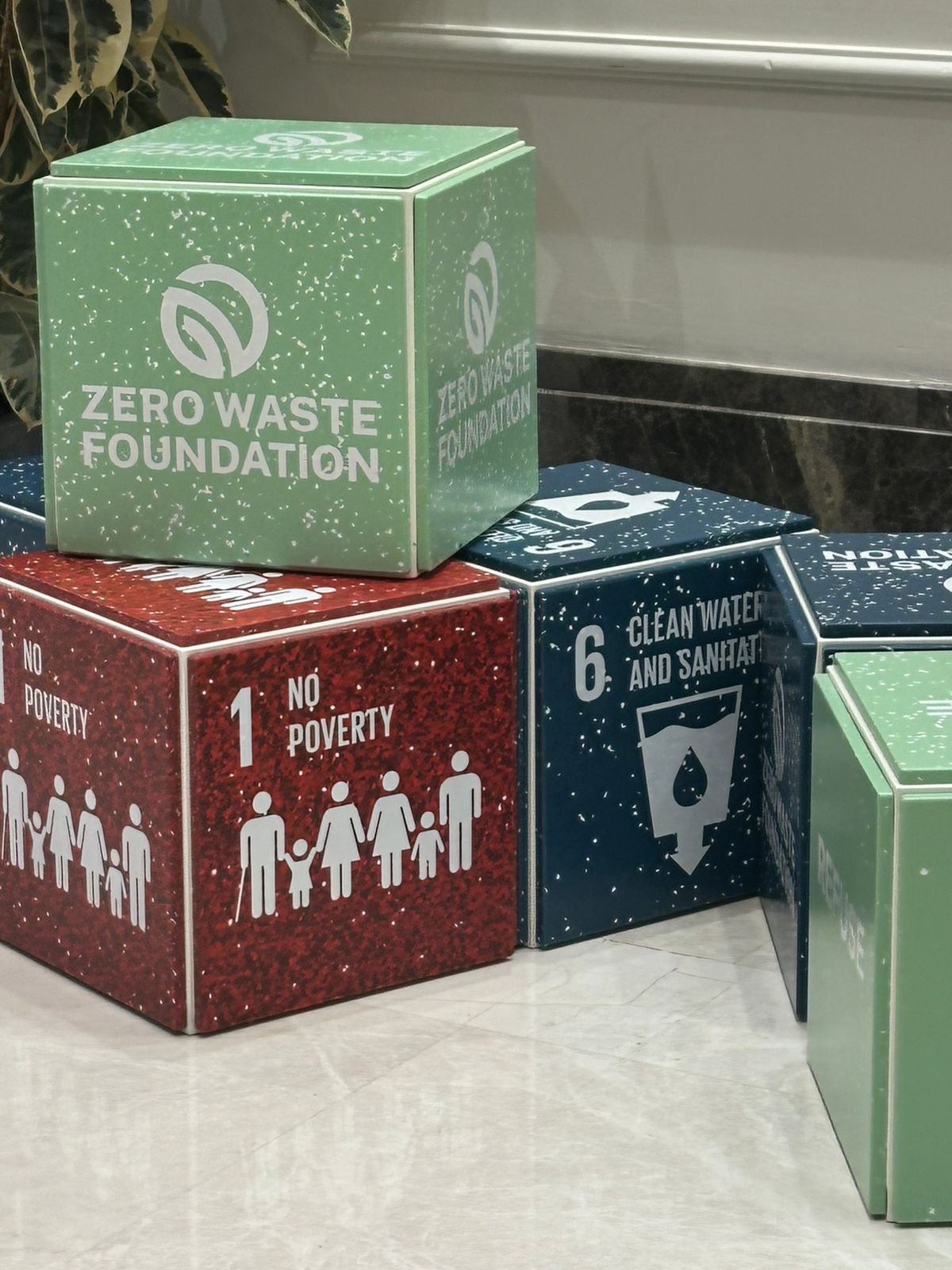 Madar Al-Saa Images 0.23013933365833694