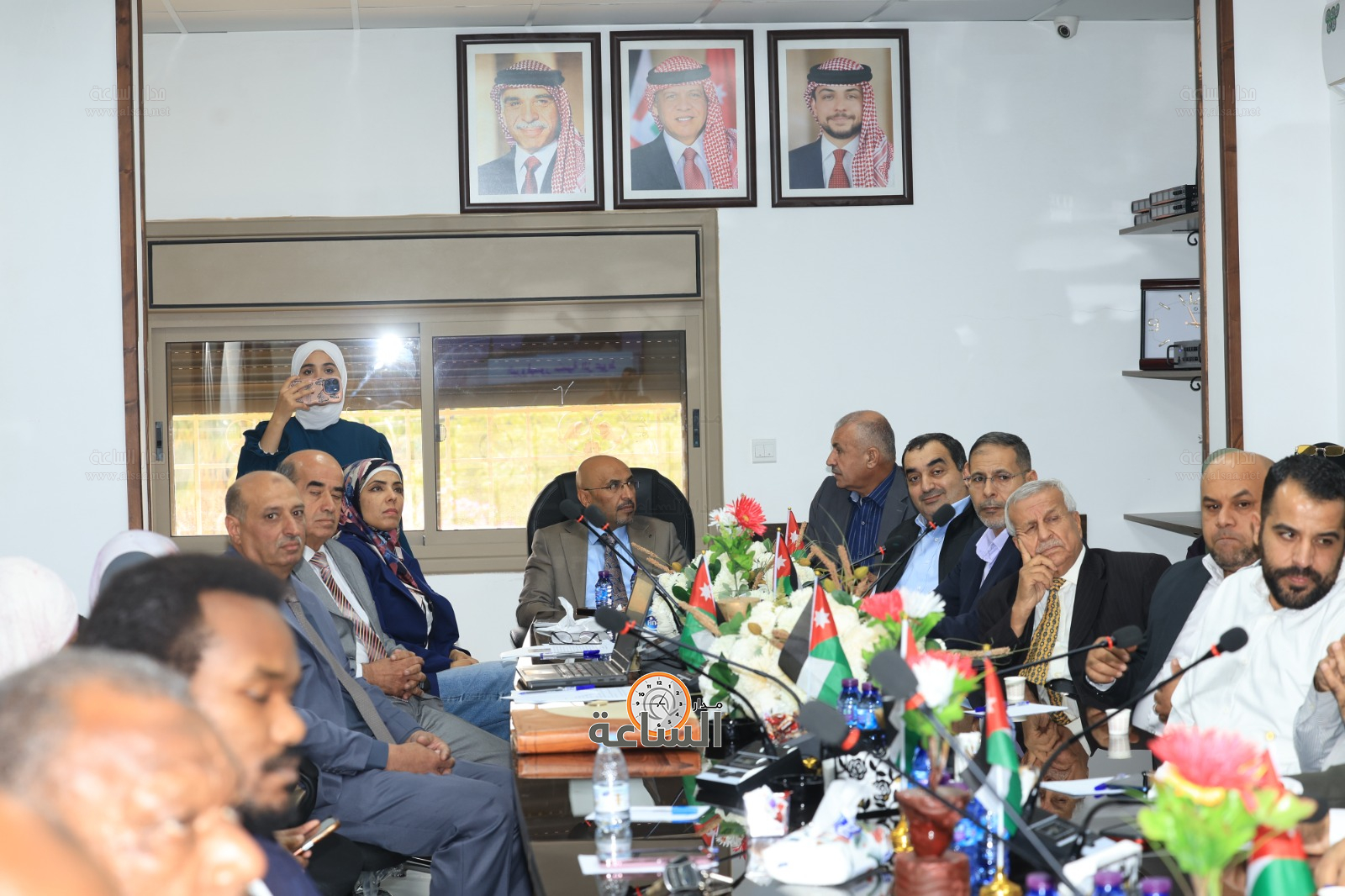 Madar Al-Saa Images 0.7818824849366661