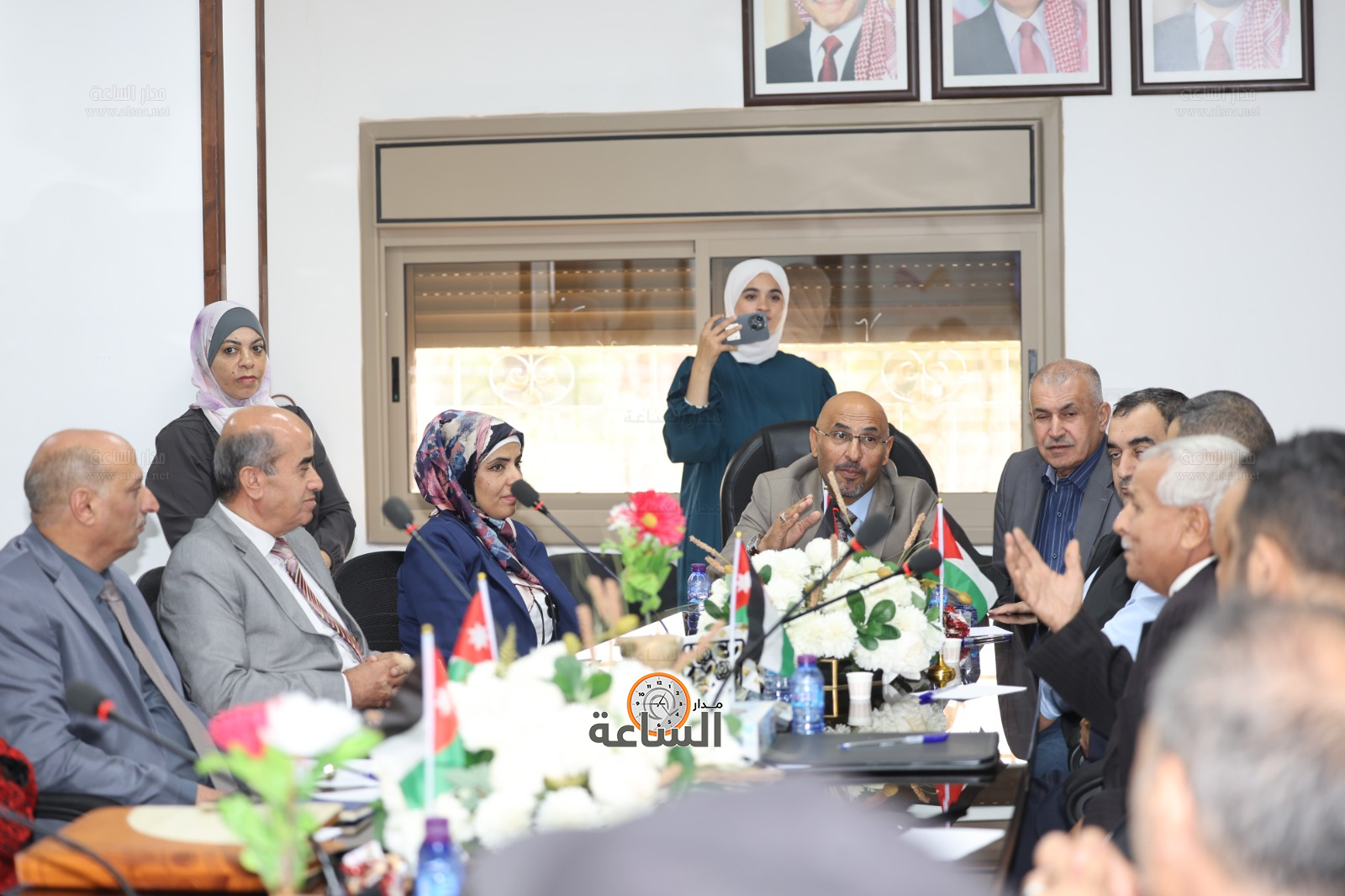 Madar Al-Saa Images 0.9400961487486993