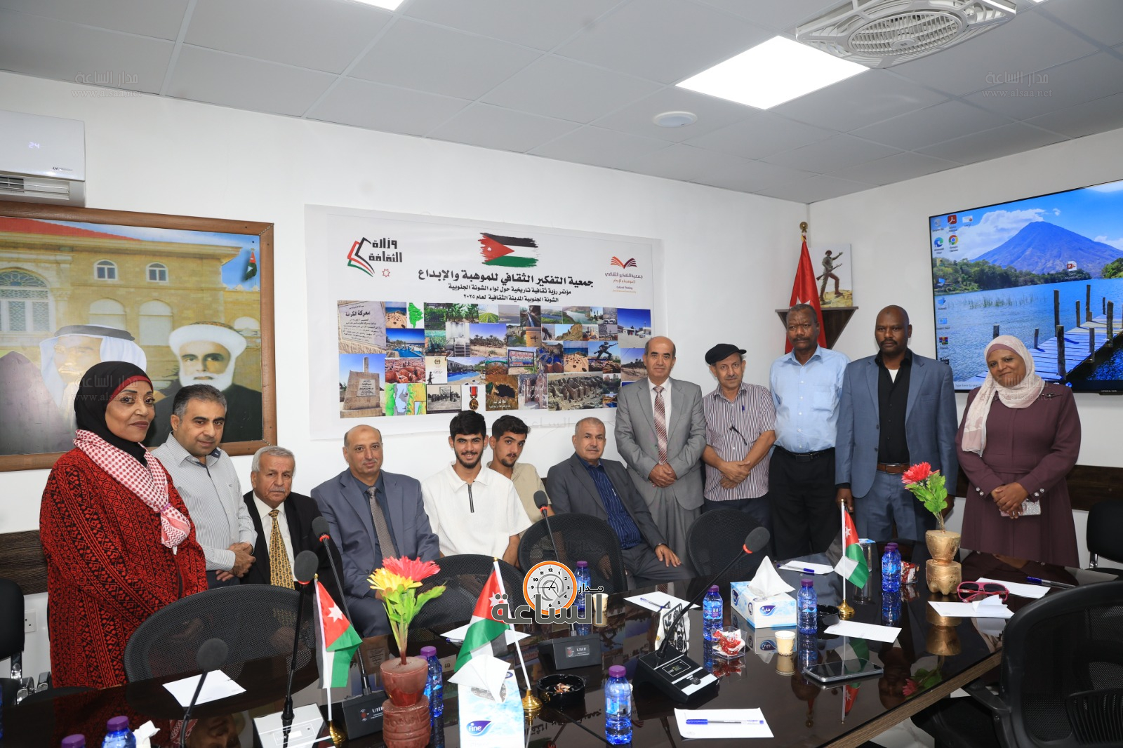 Madar Al-Saa Images 0.33388632105910343