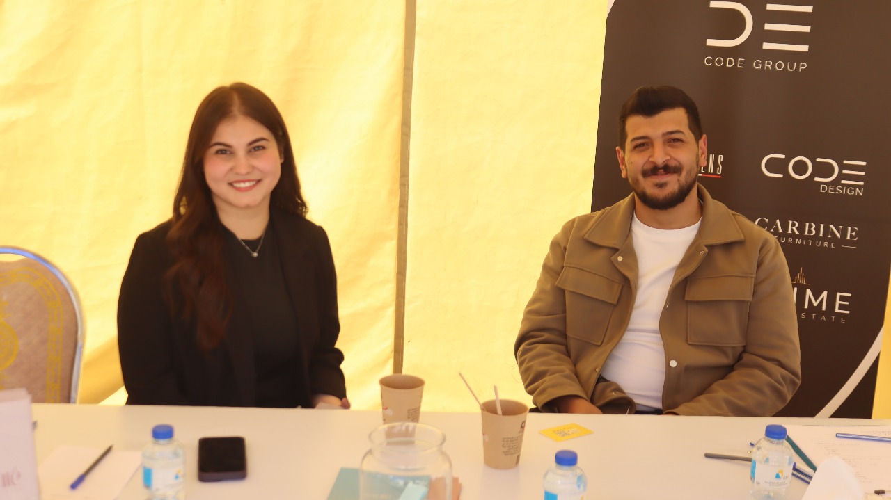 Madar Al-Saa Images 0.12193023987089491