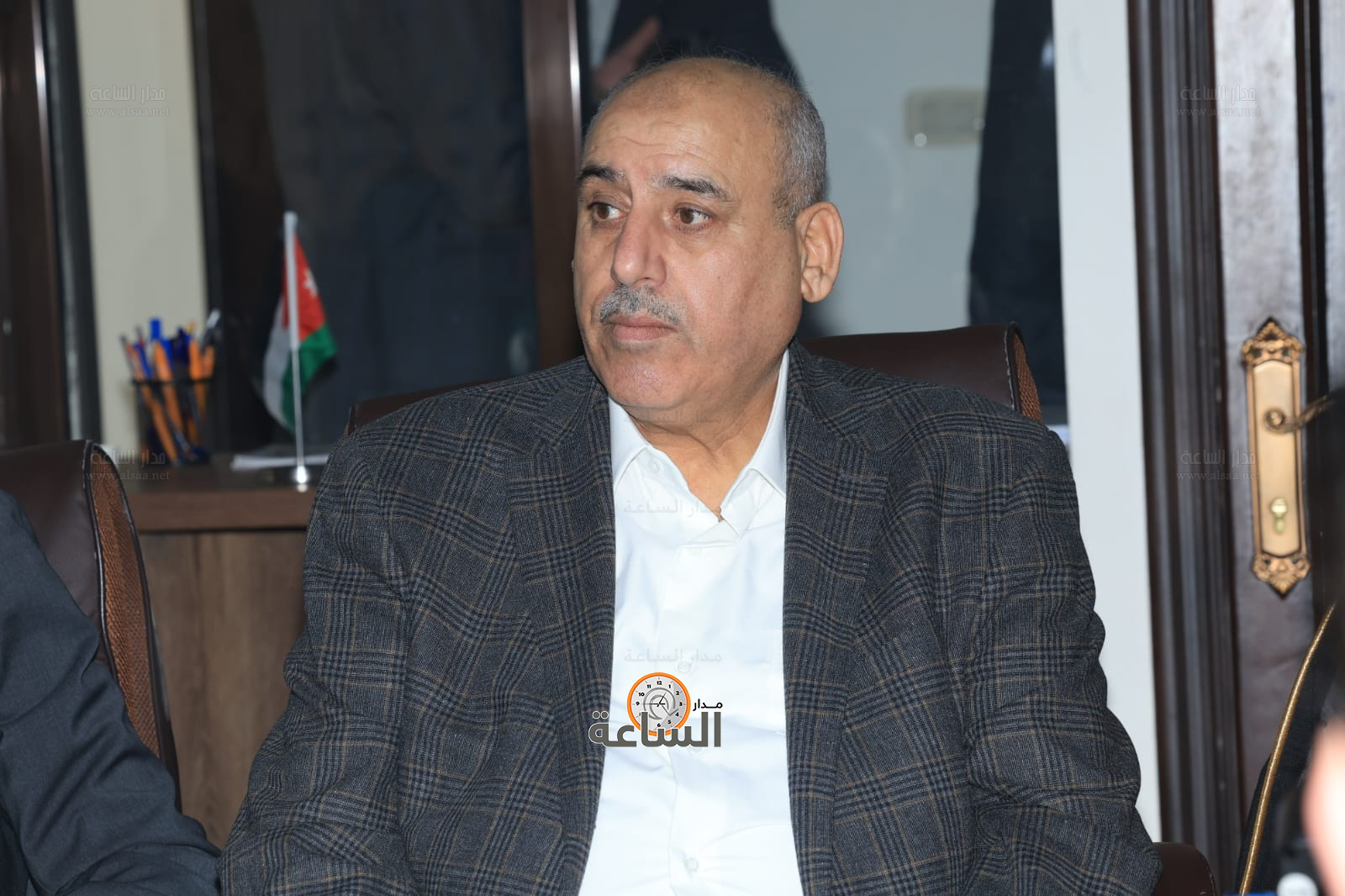 Madar Al-Saa Images 0.3740355243149006