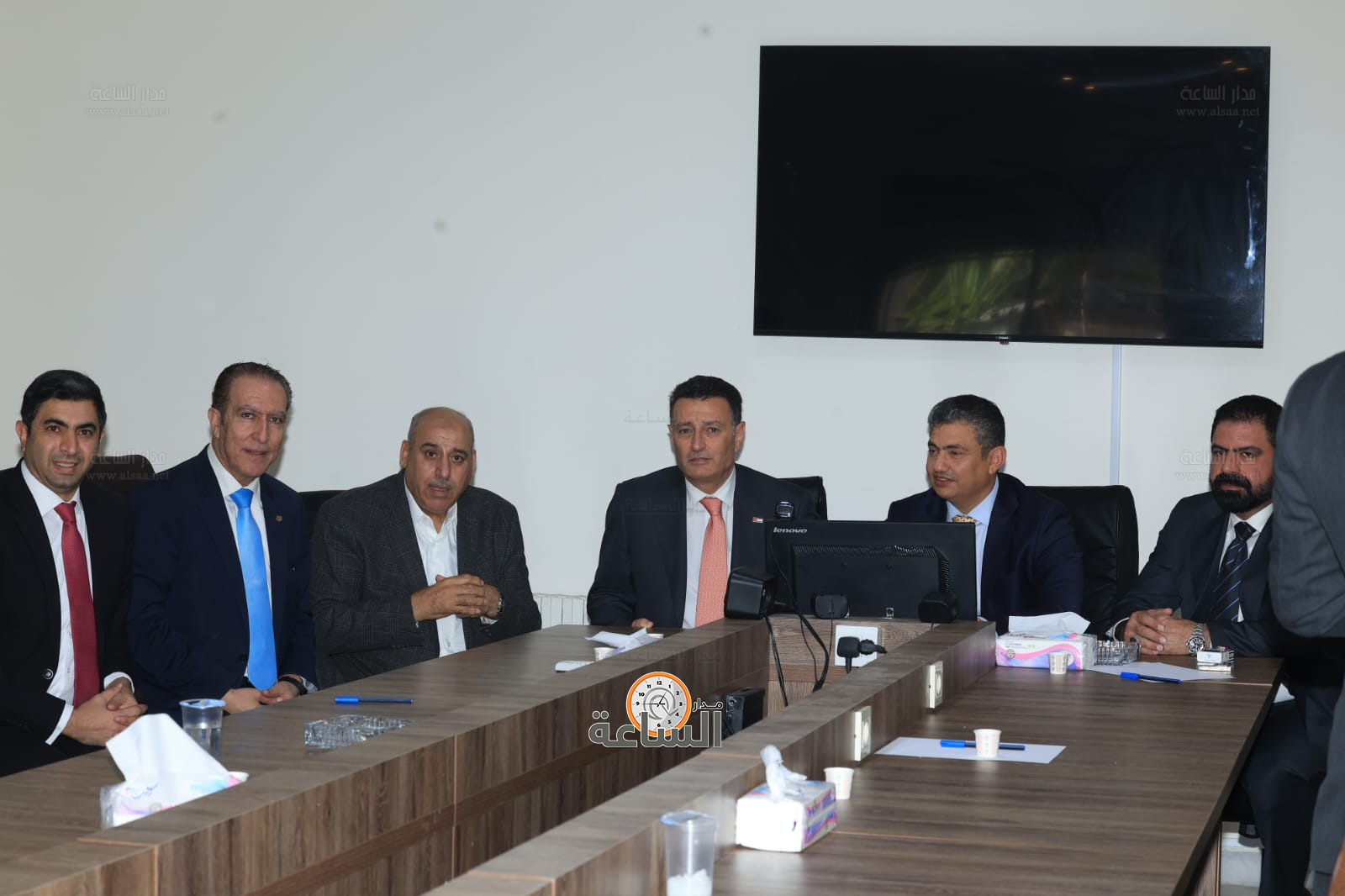 Madar Al-Saa Images 0.7932104935229238