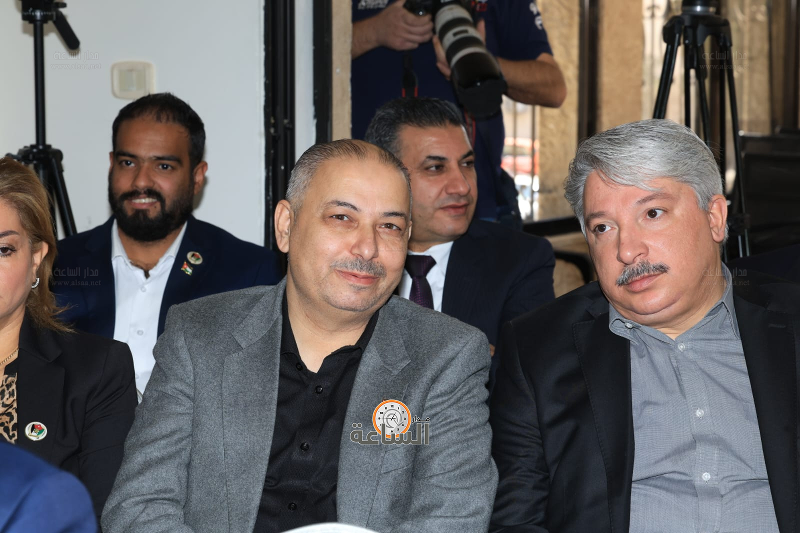 Madar Al-Saa Images 0.9225711132878394