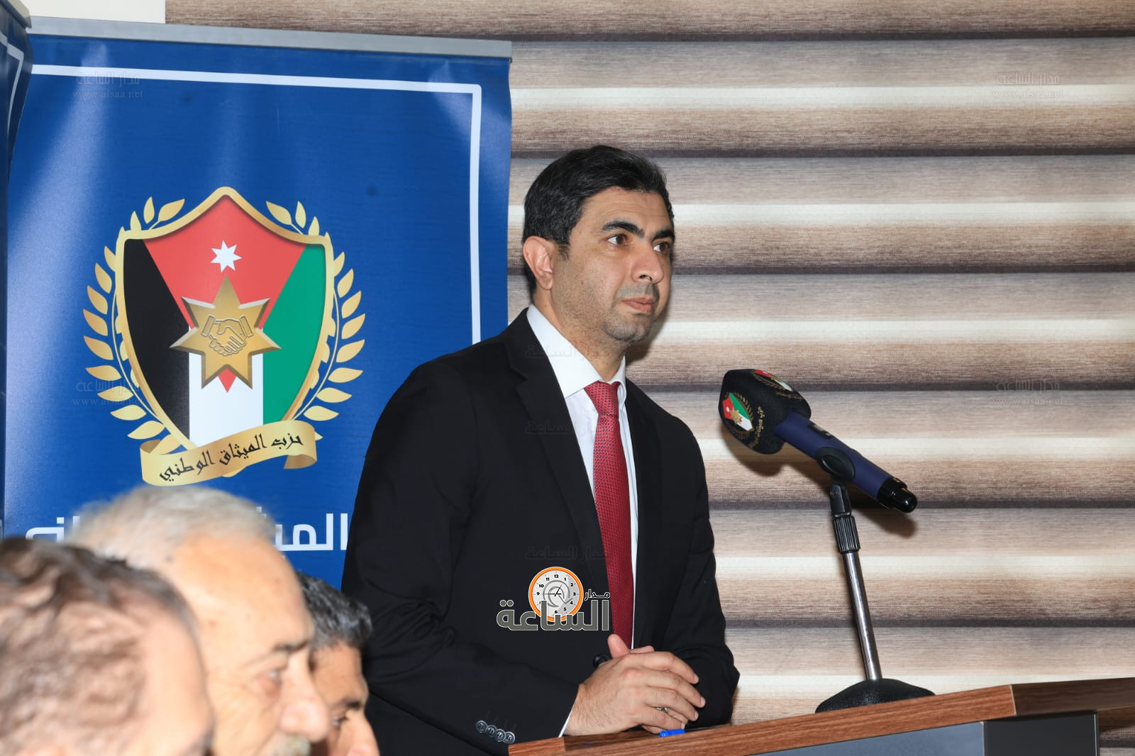 Madar Al-Saa Images 0.18336133485992667