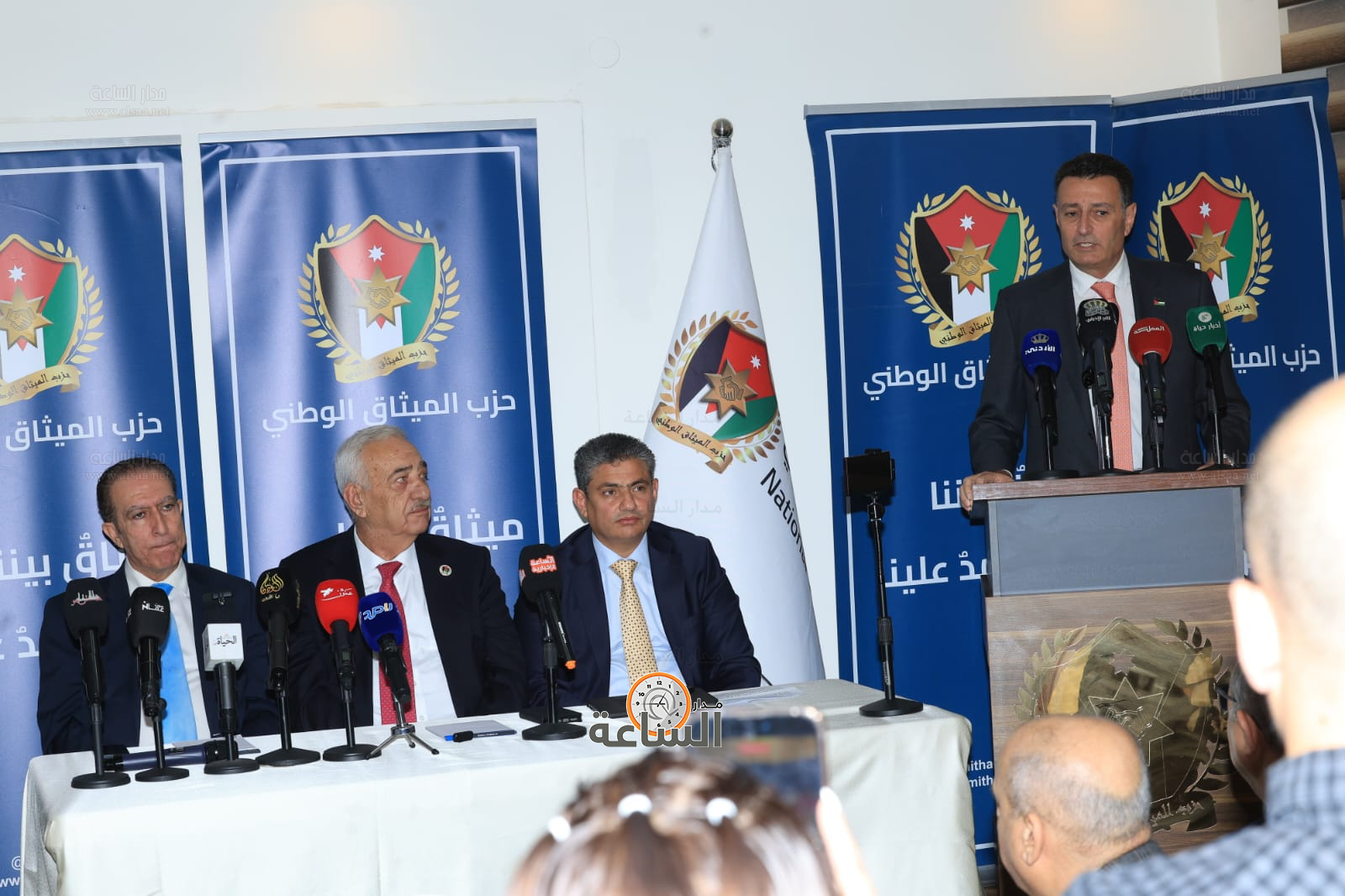 Madar Al-Saa Images 0.6567728119112711