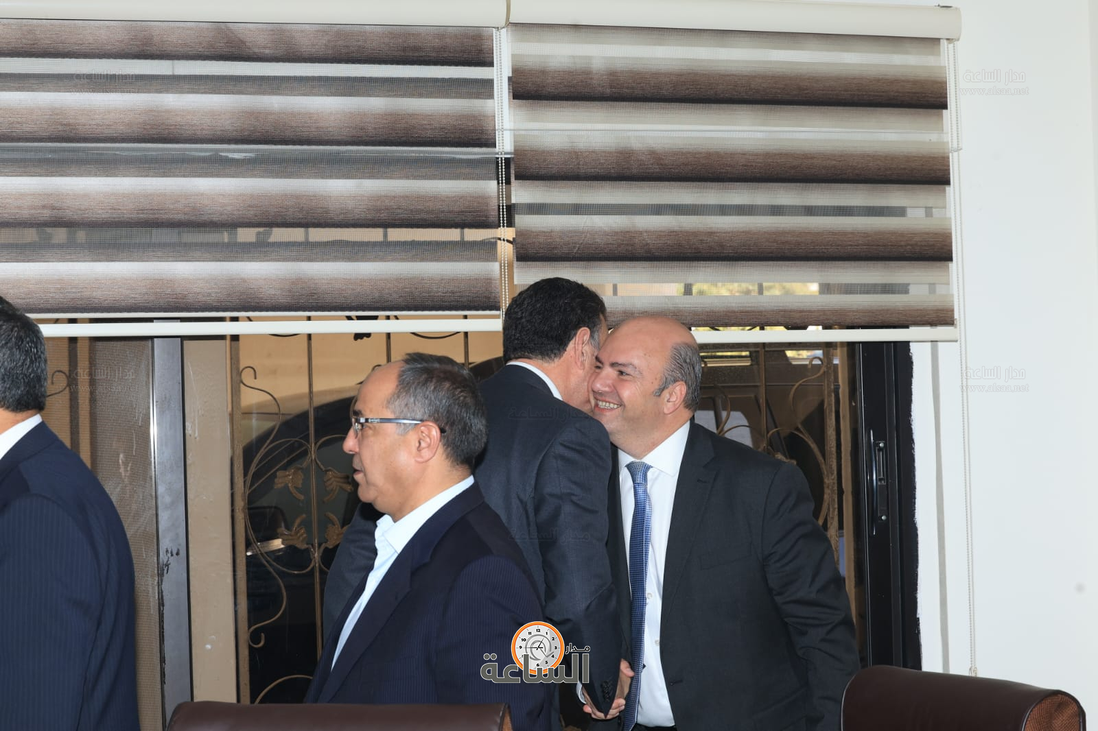 Madar Al-Saa Images 0.6858434668785132