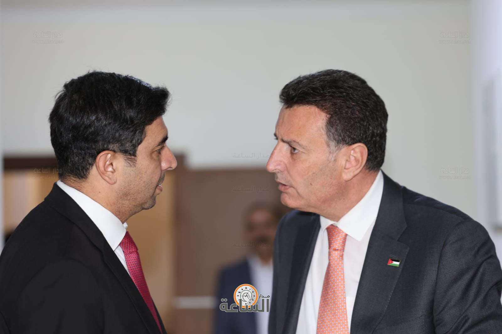 Madar Al-Saa Images 0.18697599649008845