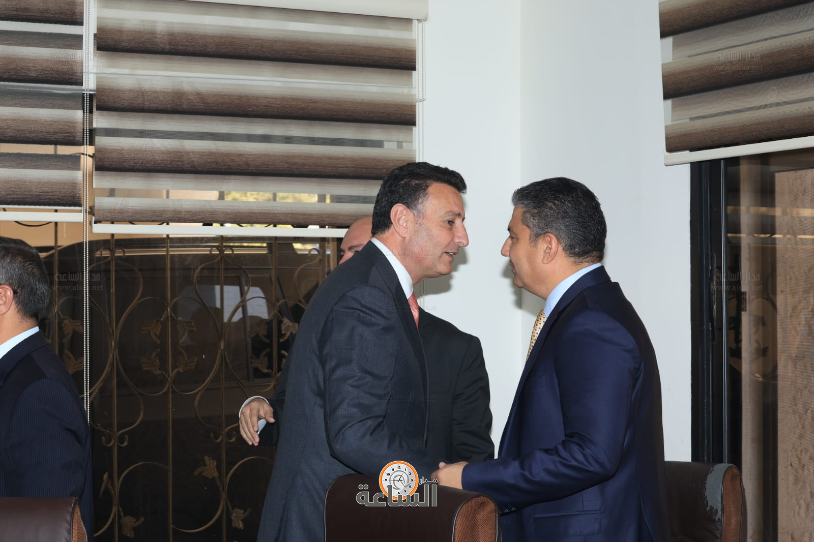 Madar Al-Saa Images 0.4715642993534741