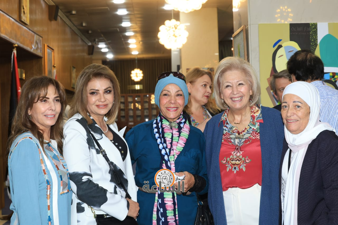 Madar Al-Saa Images 0.5391673833174984