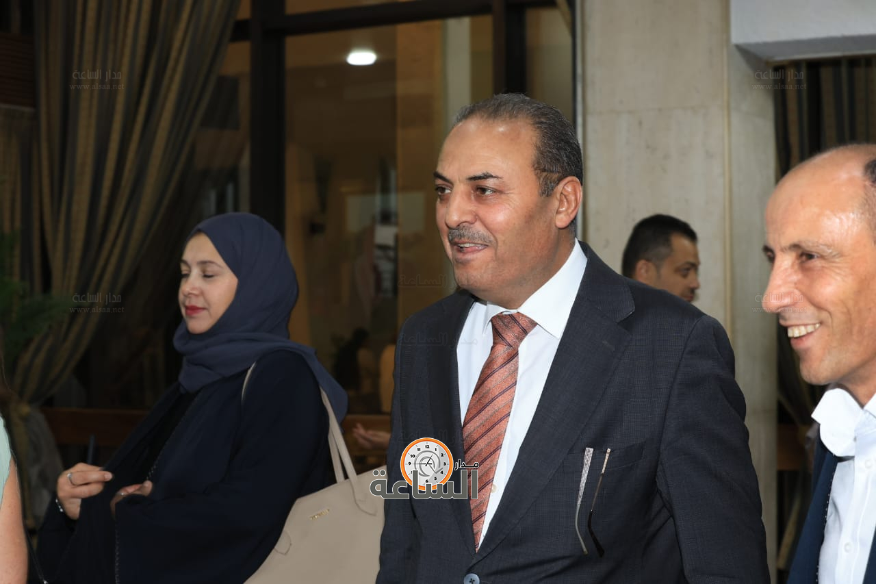 Madar Al-Saa Images 0.0644192362549254