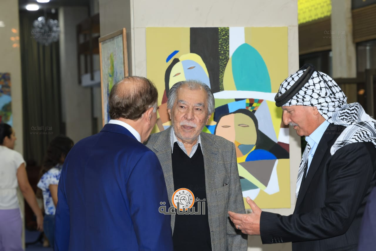 Madar Al-Saa Images 0.36148802844987793