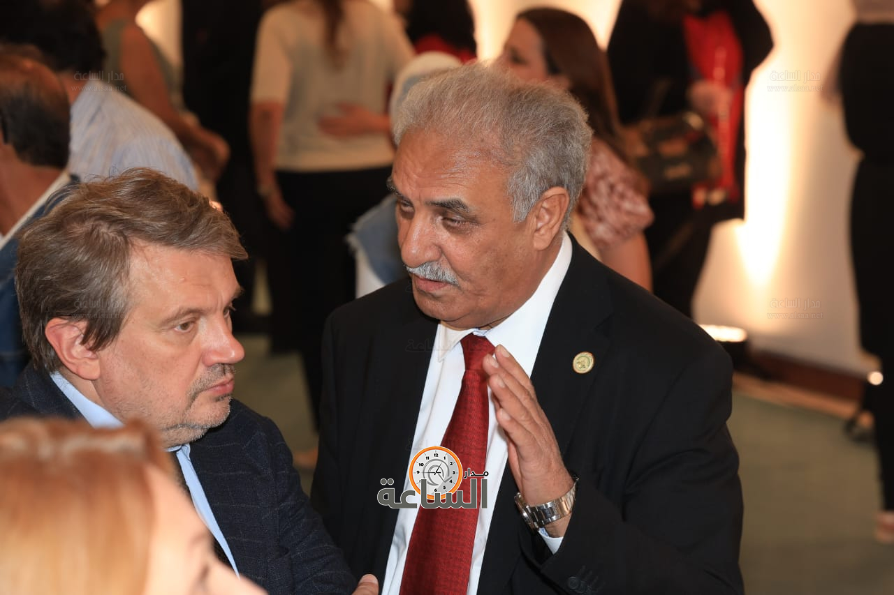 Madar Al-Saa Images 0.6563367450214003