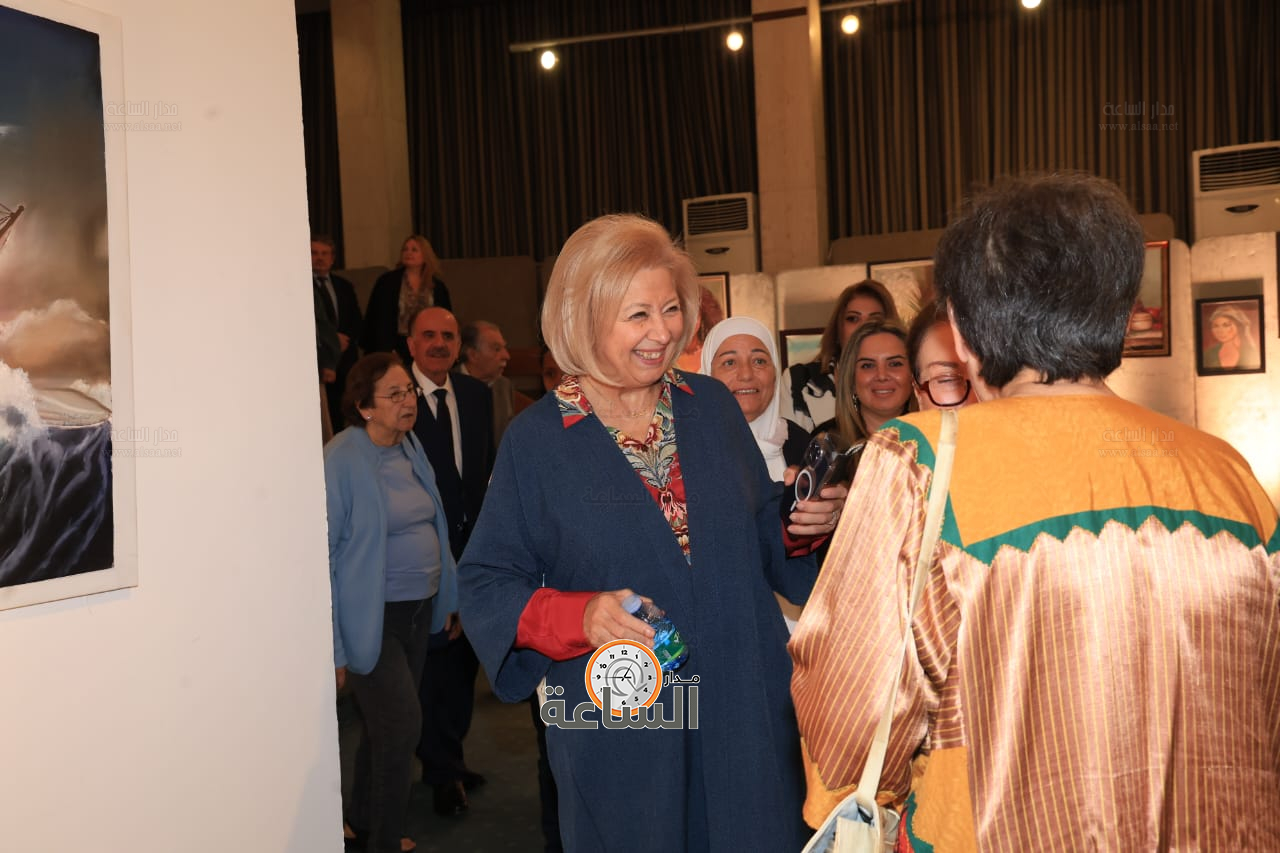 Madar Al-Saa Images 0.17219390884197894