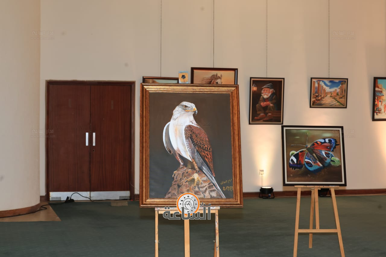 Madar Al-Saa Images 0.8105587184123195