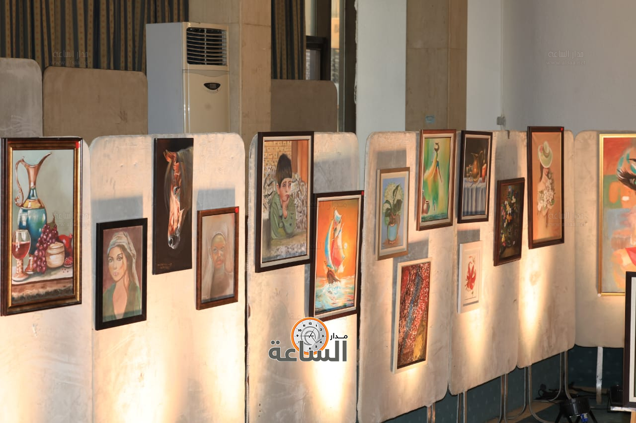 Madar Al-Saa Images 0.43803433509940604