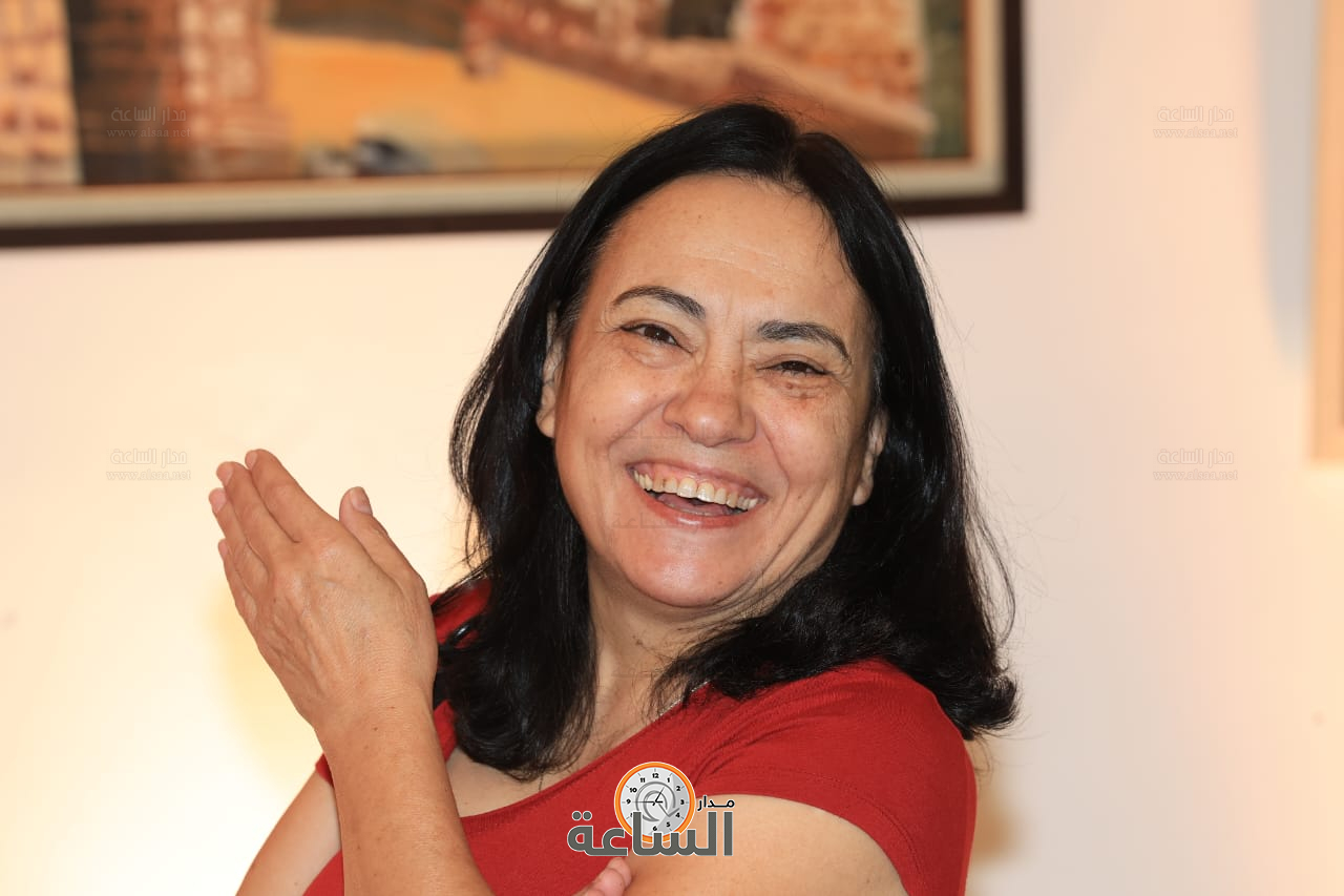 Madar Al-Saa Images 0.8873607549523401