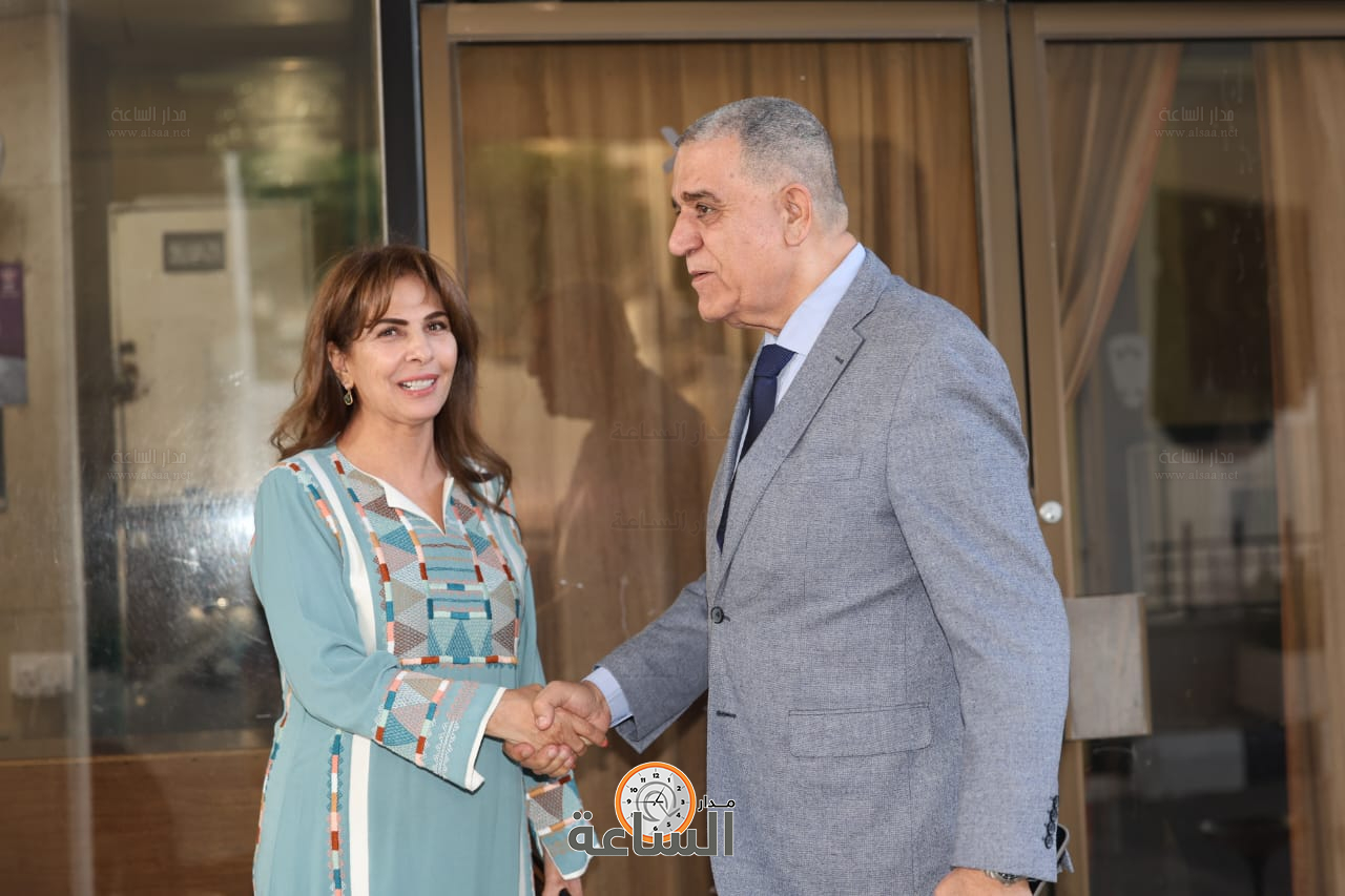 Madar Al-Saa Images 0.5255549958290961