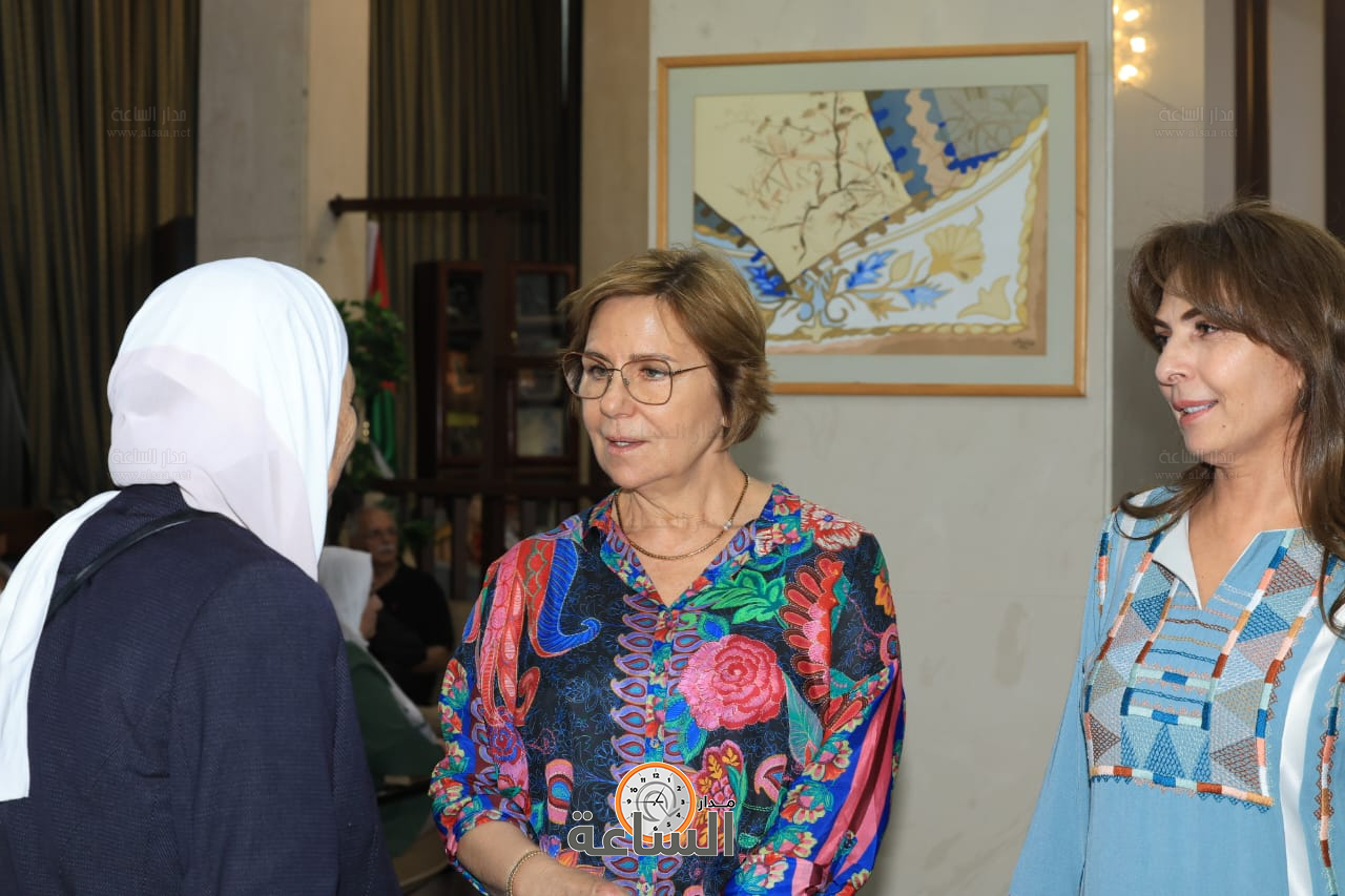 Madar Al-Saa Images 0.3763558950689754