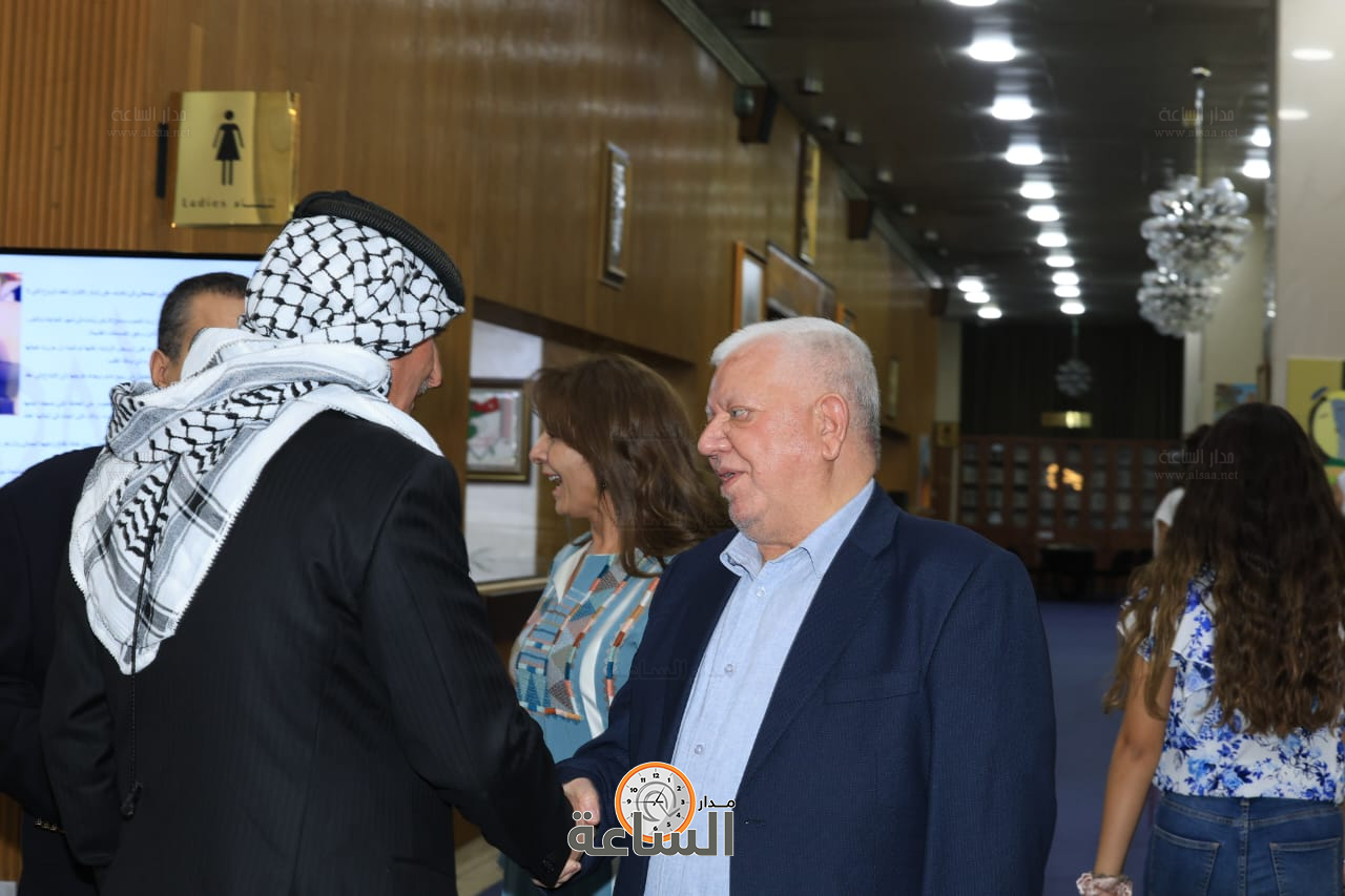 Madar Al-Saa Images 0.4358885657906594