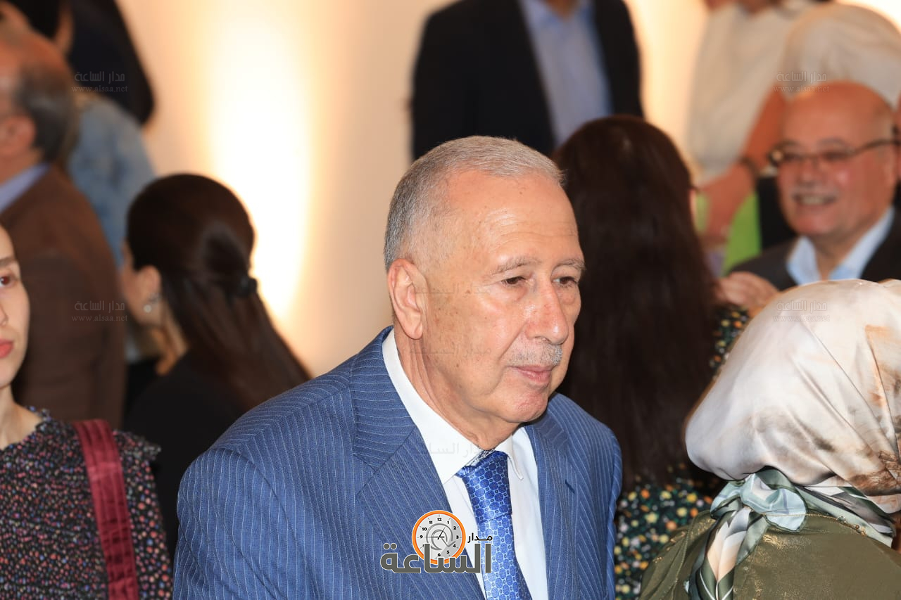 Madar Al-Saa Images 0.27903992683039314