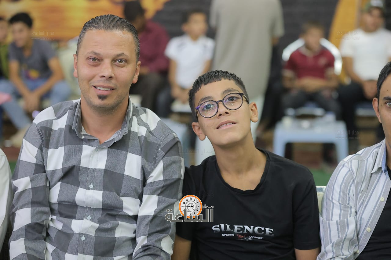 Madar Al-Saa Images 0.471180515387172