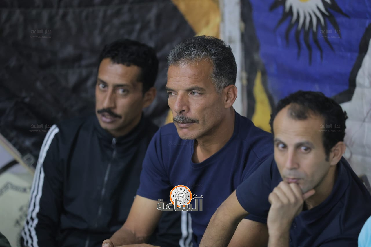 Madar Al-Saa Images 0.4360244644598753