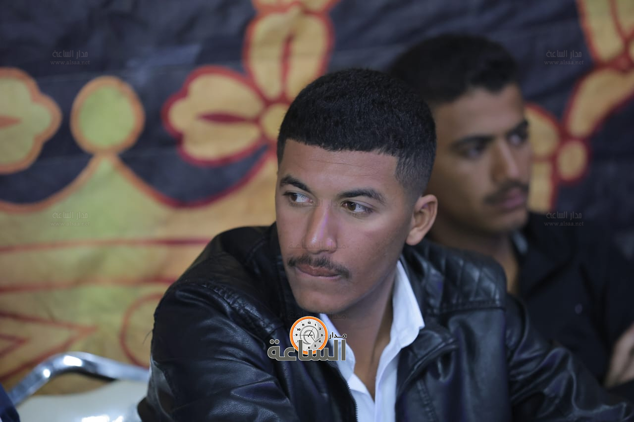 Madar Al-Saa Images 0.12294990427843977