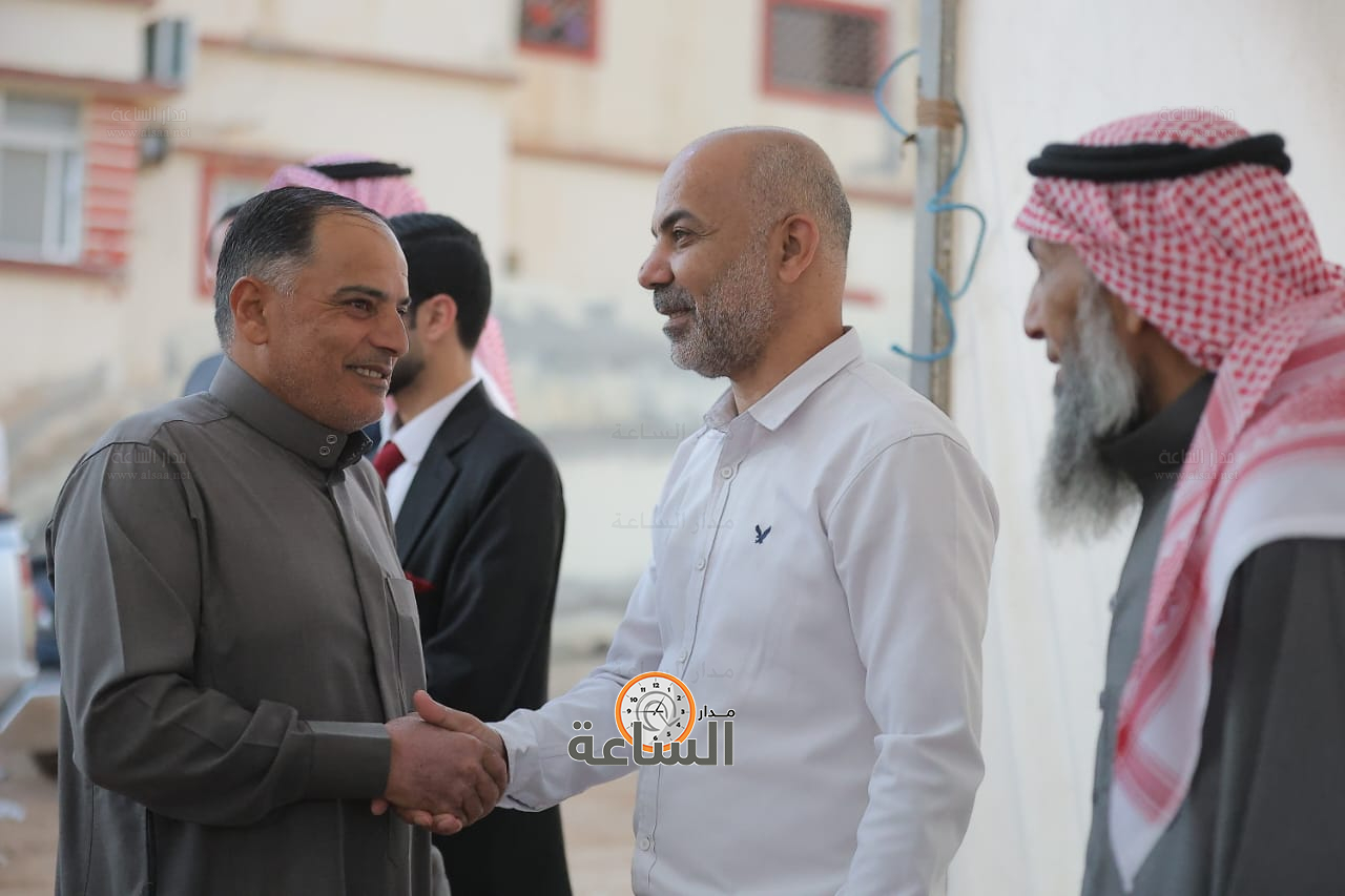 Madar Al-Saa Images 0.06351458632782048