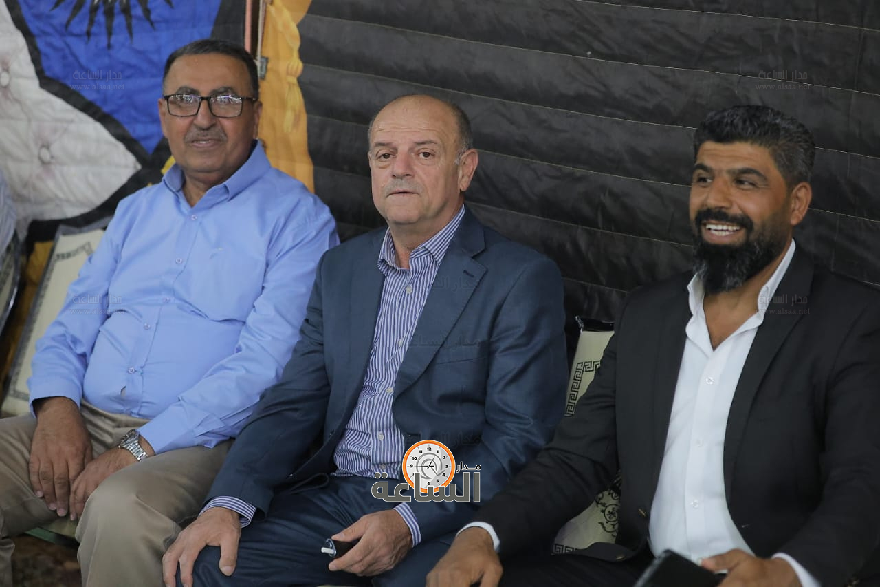 Madar Al-Saa Images 0.41688666737075697