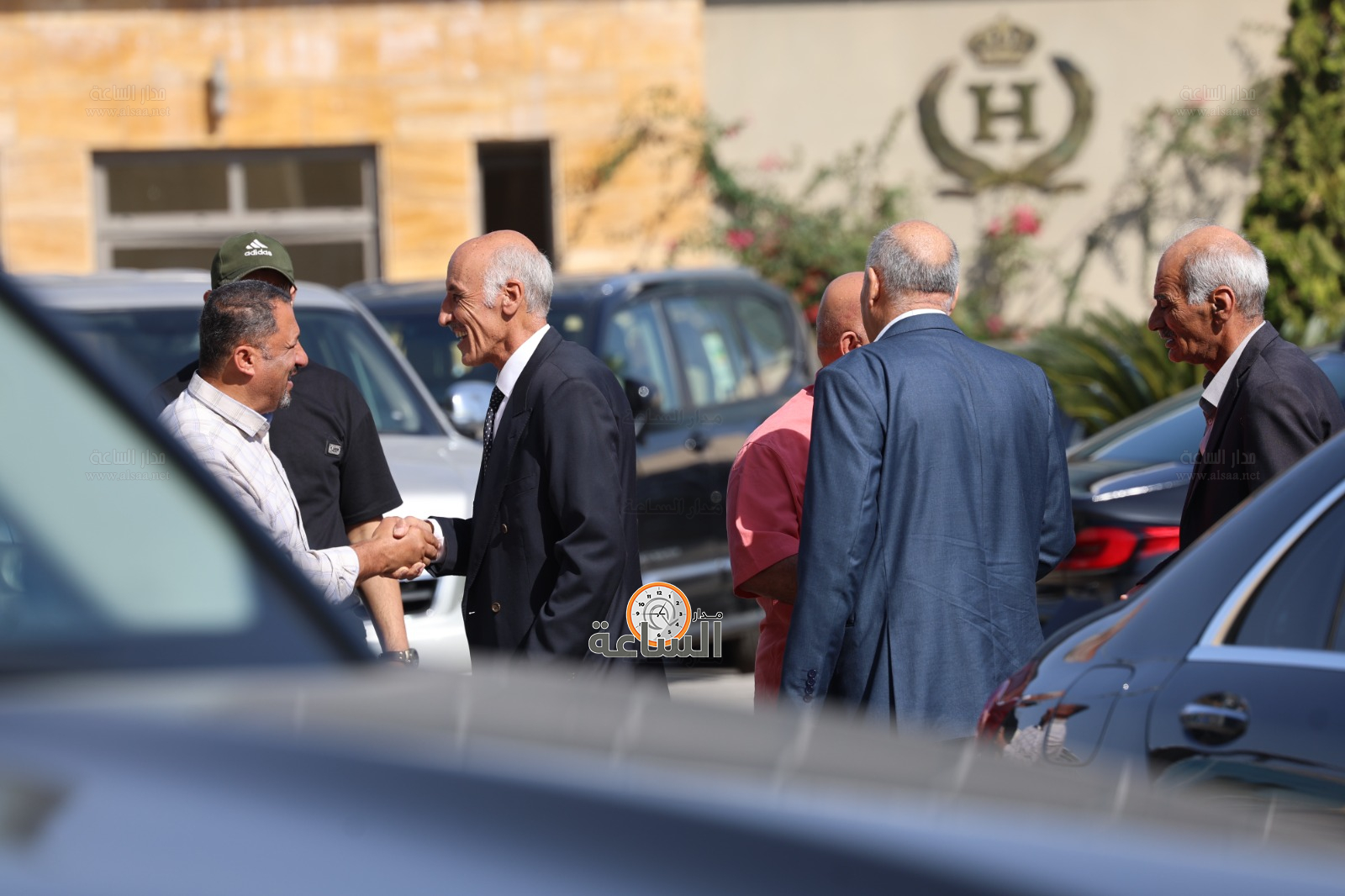 Madar Al-Saa Images 0.7344710295178399