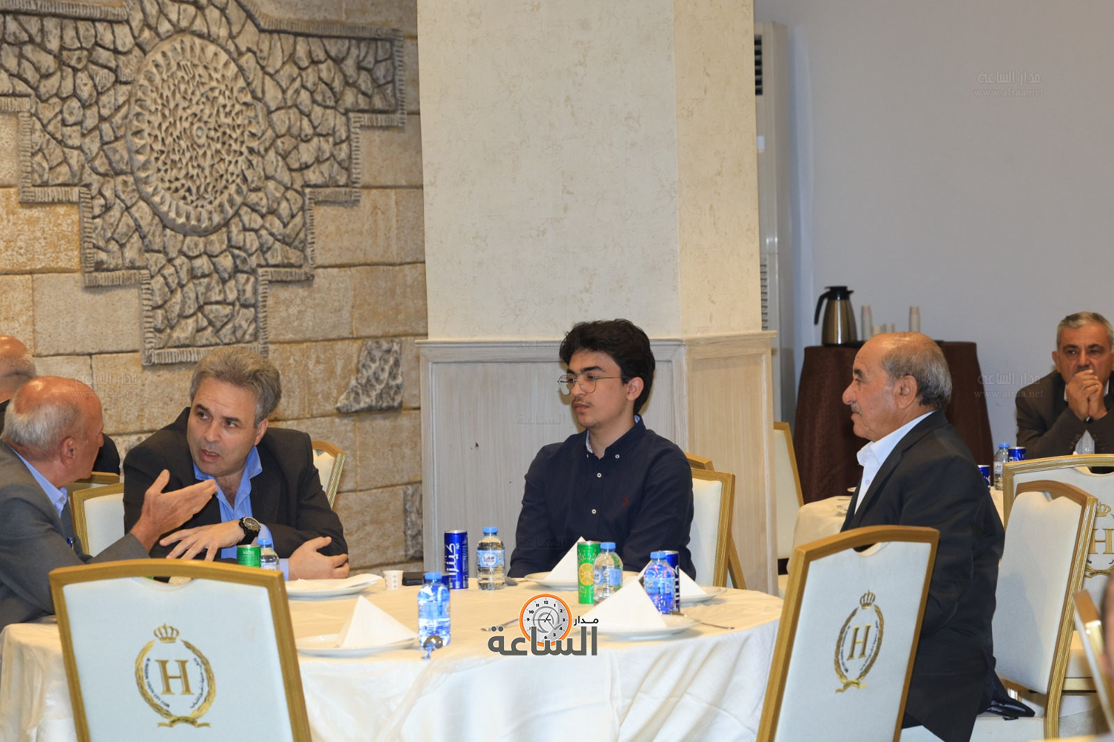 Madar Al-Saa Images 0.22237333579716445