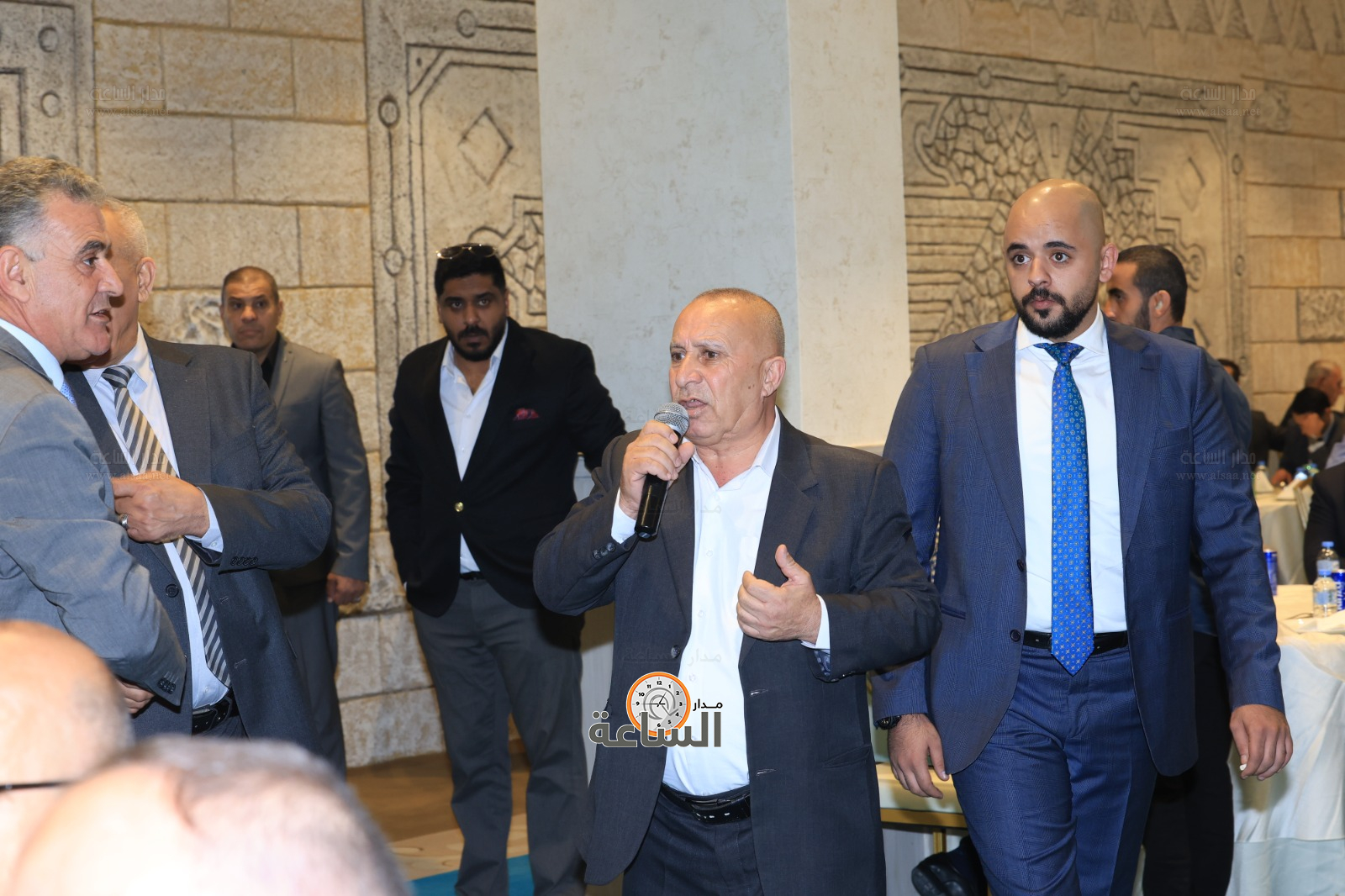 Madar Al-Saa Images 0.24502580741099