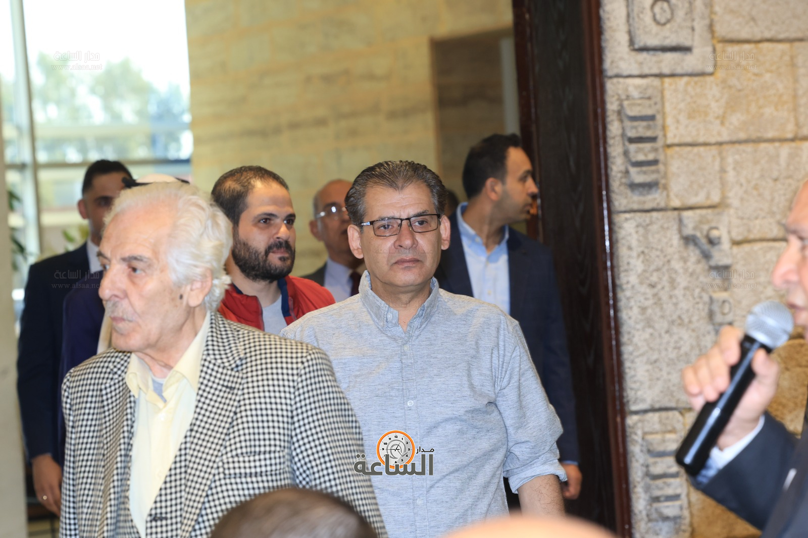 Madar Al-Saa Images 0.312545430596624