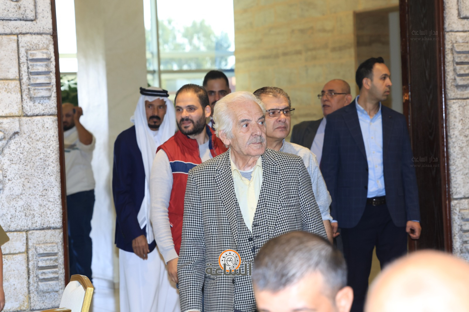 Madar Al-Saa Images 0.21839769280743182